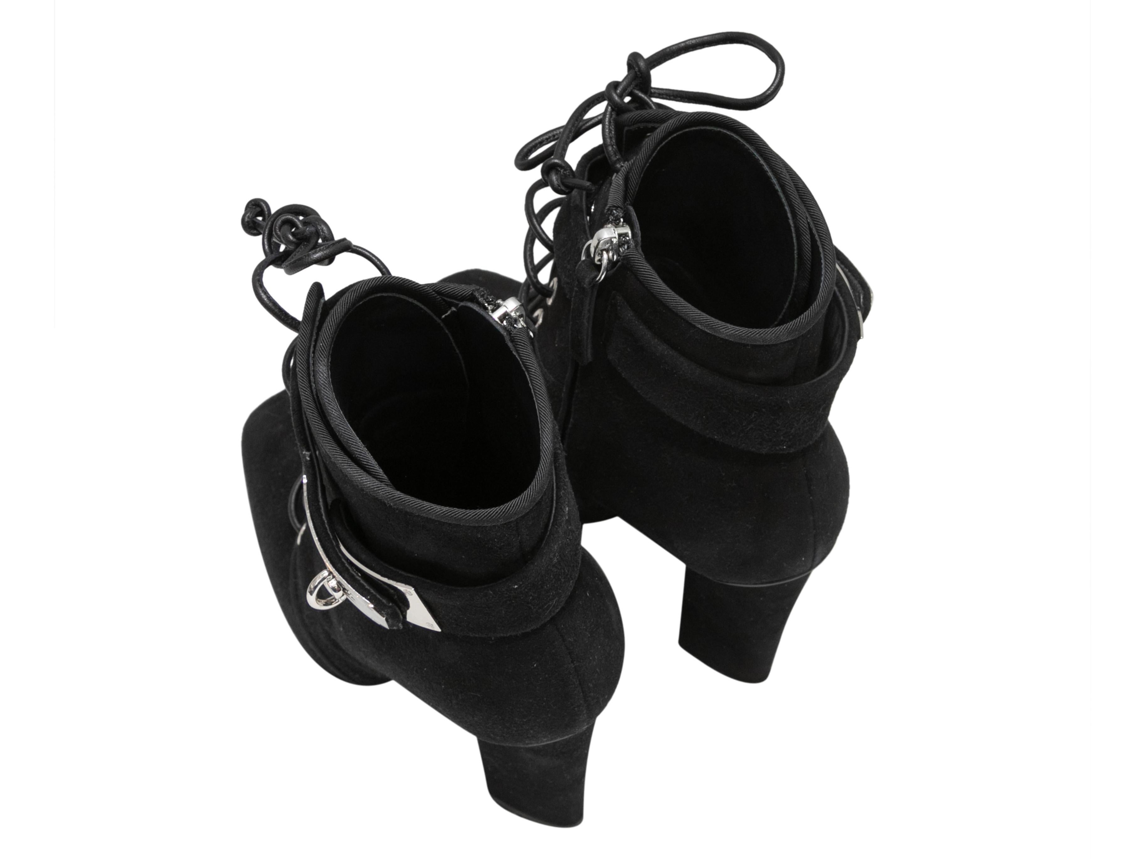 Black Giuseppe Zanotti Suede Heeled Lace-Up Ankle Boots Size 36 In Good Condition For Sale In New York, NY