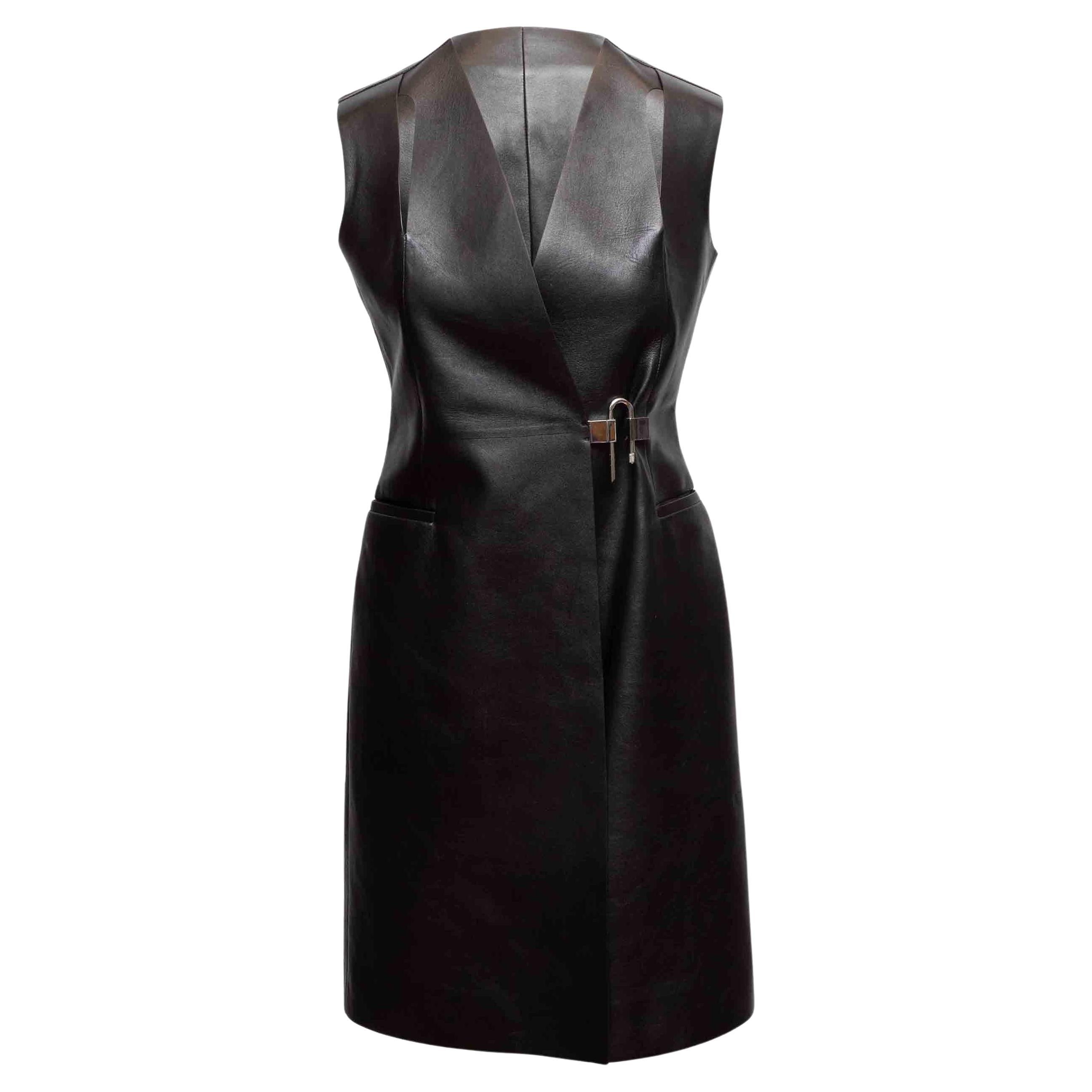 Schwarzes Givenchy ärmelloses Leder Ausschnitt Kleid Größe FR 36 im Angebot