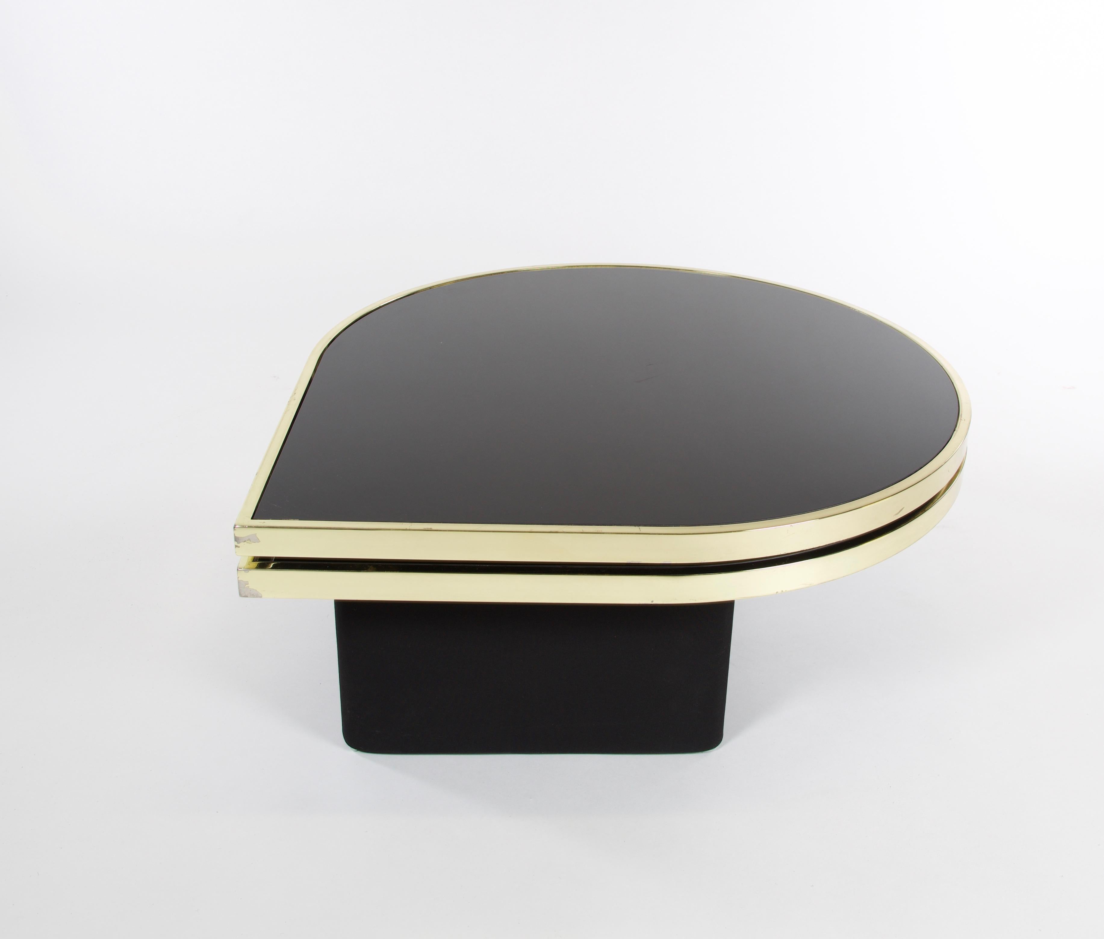 Mid-Century Modern Black Glass and Brass Teardrop Swivel Cocktail Table by DIA, Signed For Sale