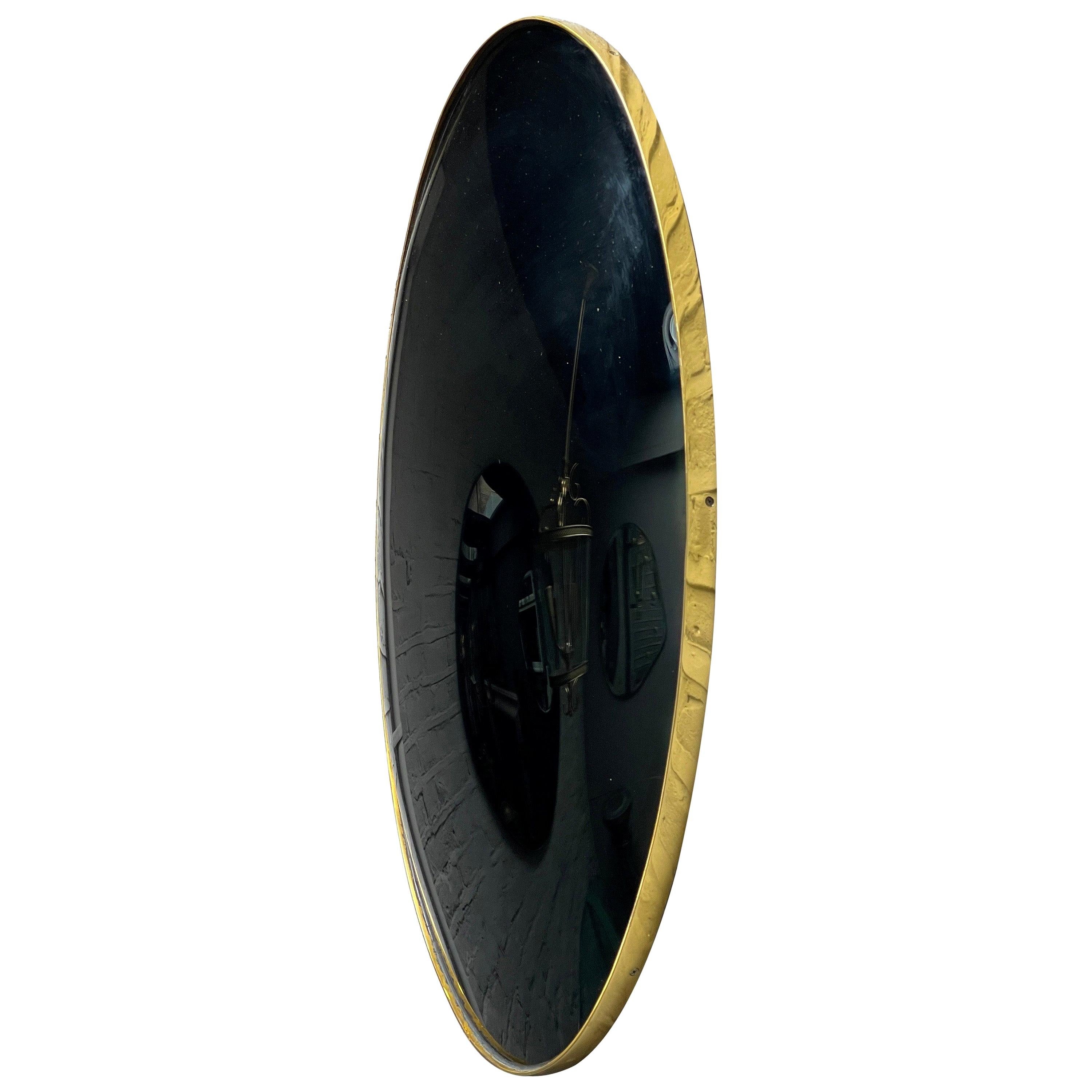 Schwarzer konvexer ovaler Spiegel aus schwarzem Glas im Angebot