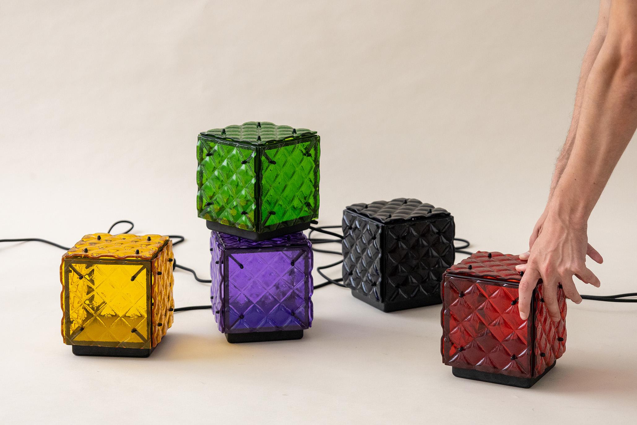 Vetro artistico Lampada in vetro nero in vendita