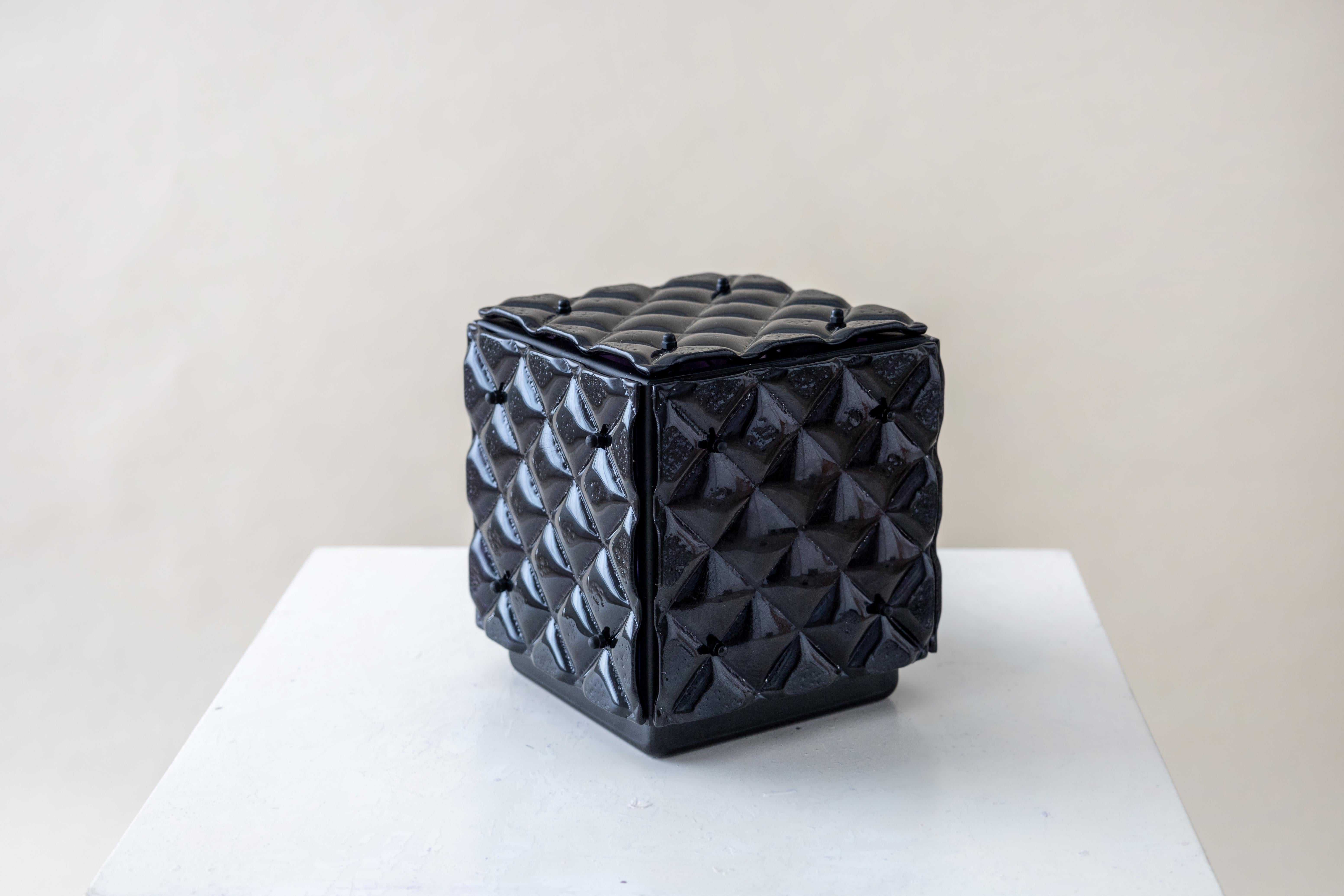 Lampada in vetro nero in vendita 1