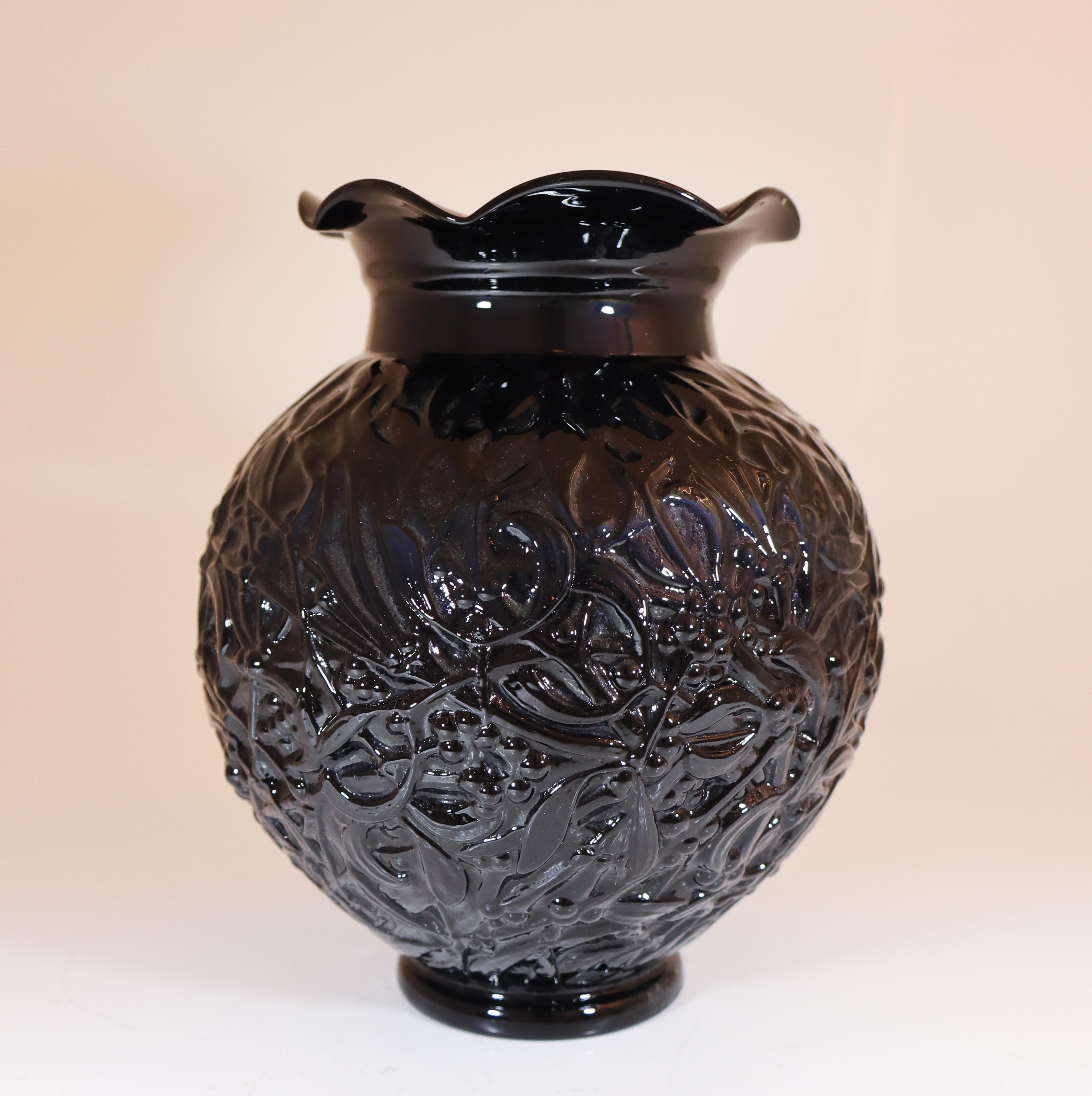 Schwarze Vase aus schwarzem Glas - Edvin Ollers - Elme Glassworks, Schweden 1930er Jahre im Angebot 1