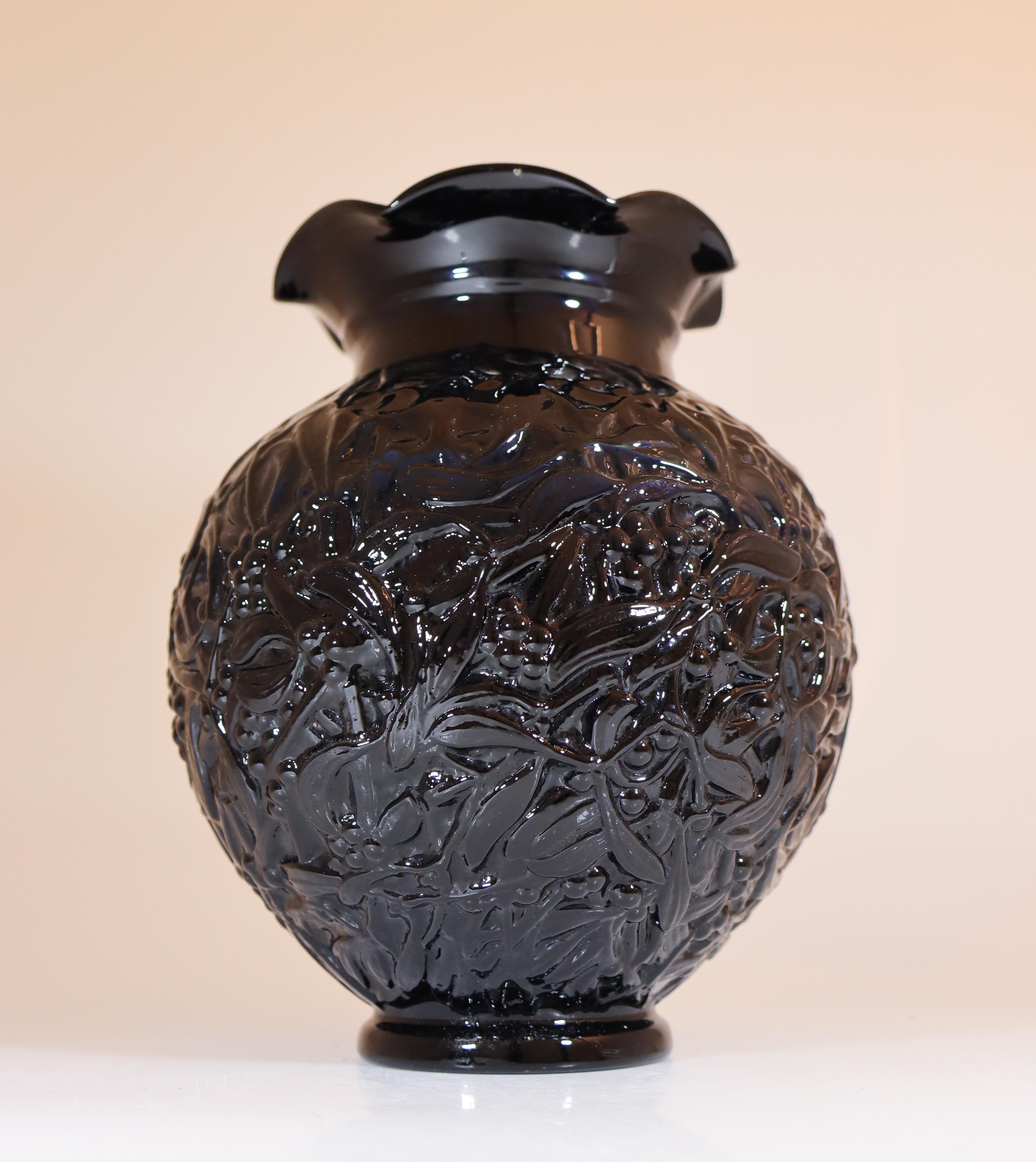 Schwarze Vase aus schwarzem Glas - Edvin Ollers - Elme Glassworks, Schweden 1930er Jahre im Angebot 3