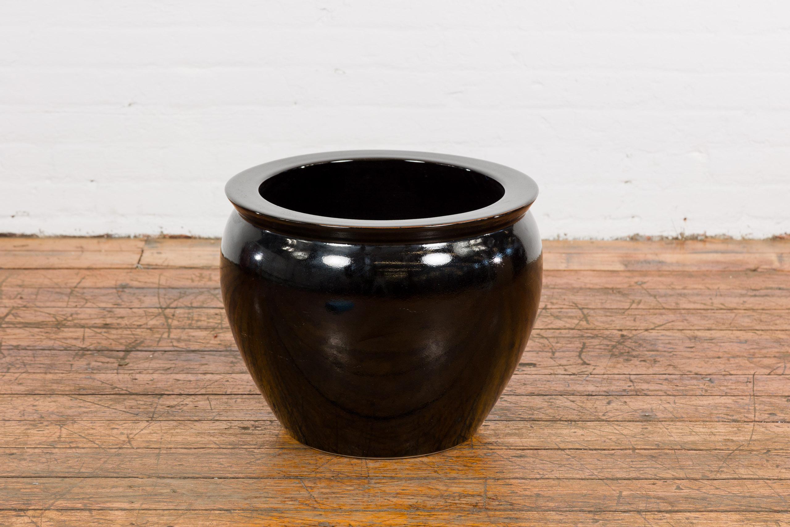 Mid-Century Modern Black Glaze Circular Ceramic Planter with Tapering Lines, Vintage For Sale