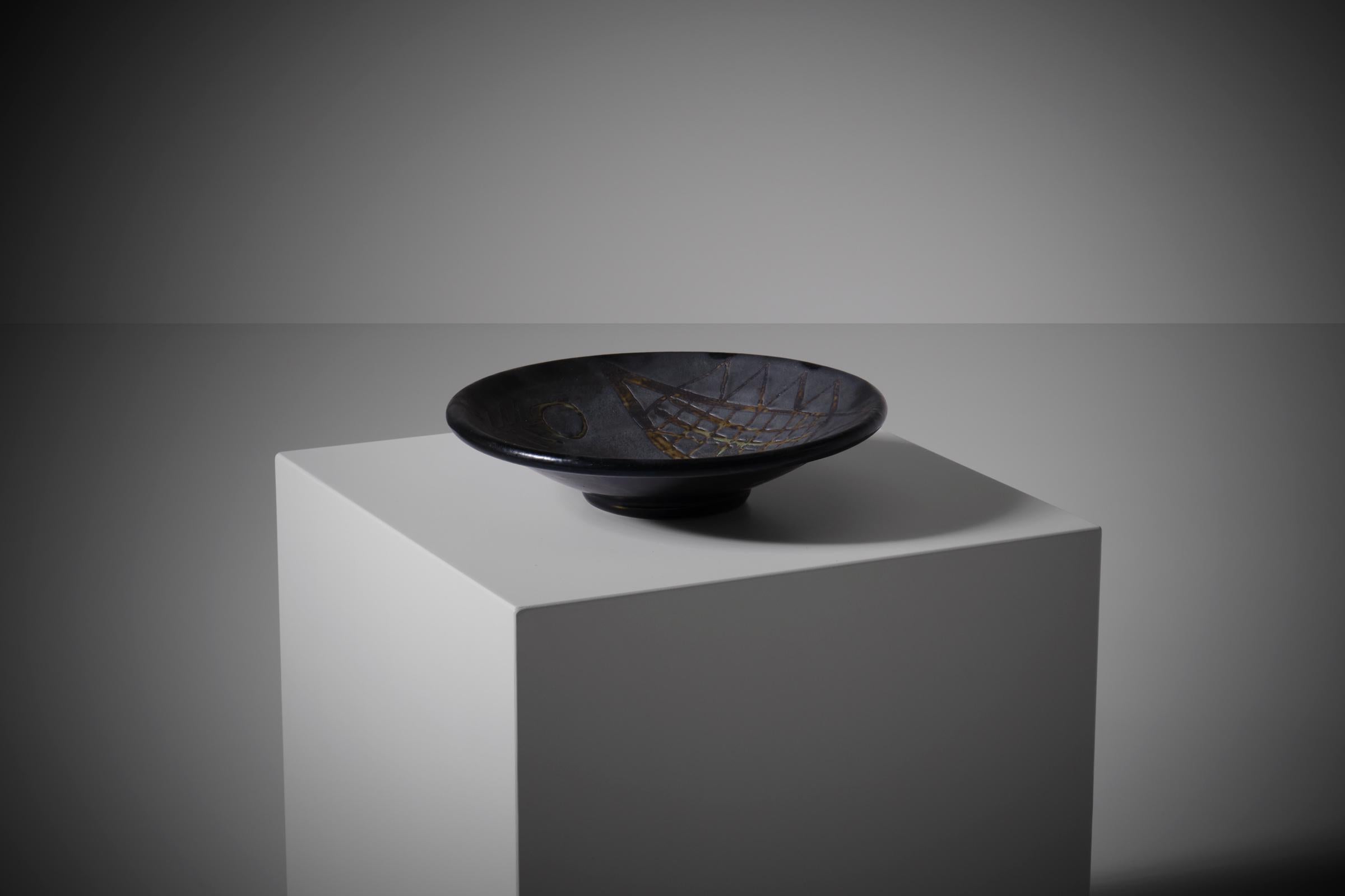 French Black Glazed Ceramic Bowl by Roger Capron, France, 1950s For Sale