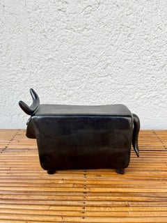 toro de cerámica esmaltada negra de Cloutier años 60