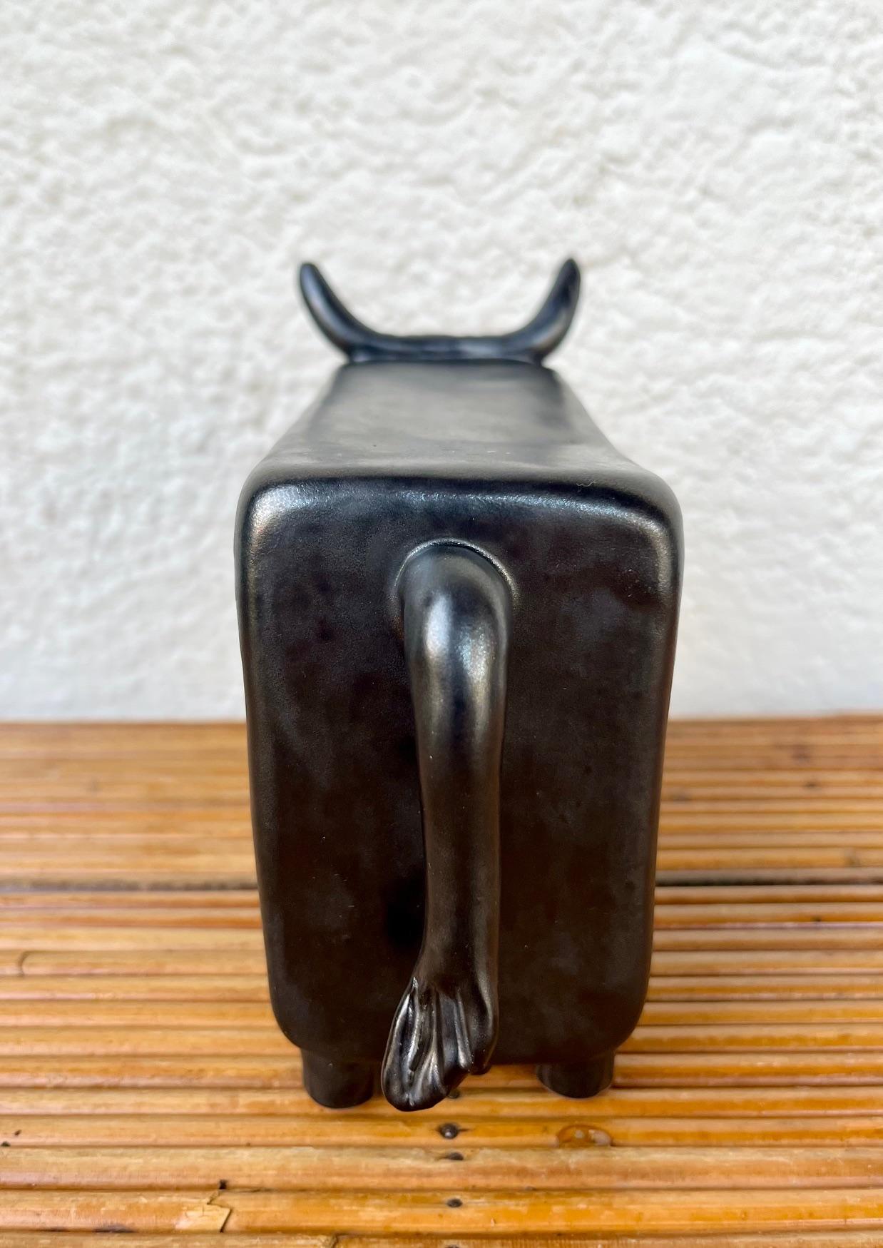 black glazed ceramic bull by Cloutier 1960's In Excellent Condition In Paris, Ile-de-France