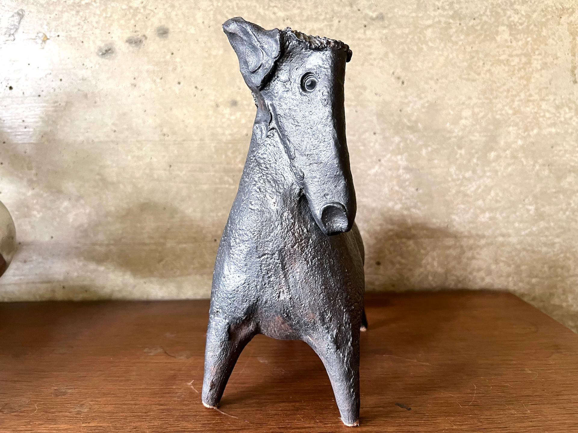 Black glazed ceramic horse sculpture signed Pouchain – Circa 1960 in vendita 1