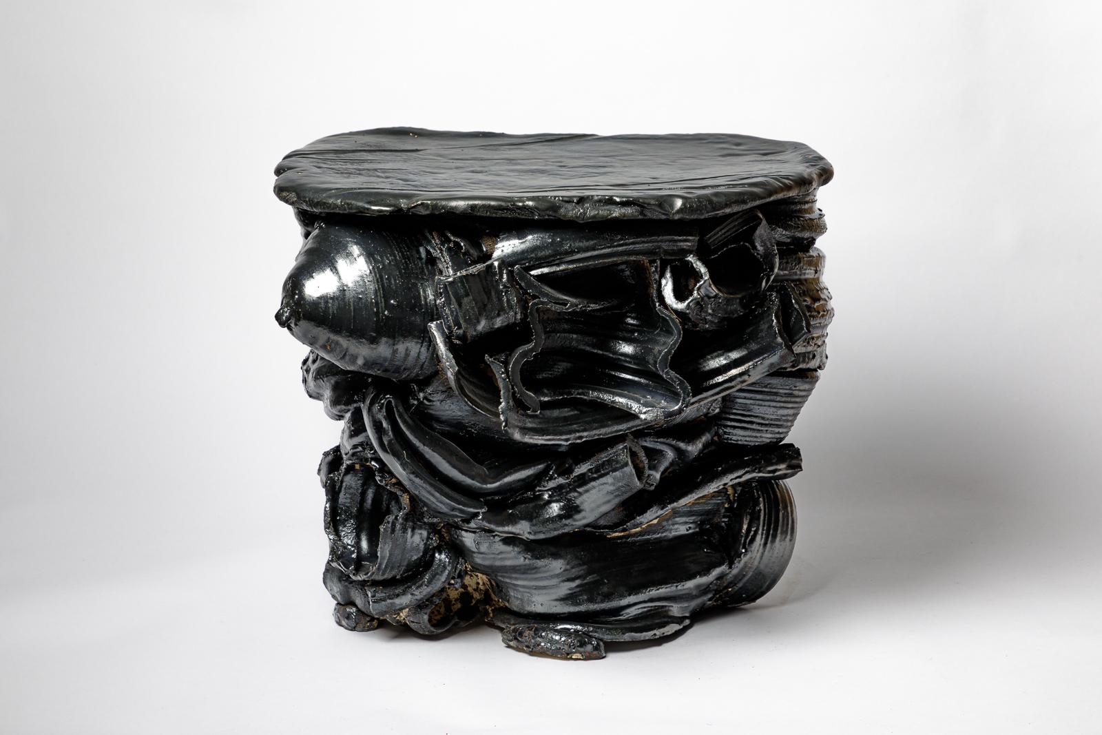 Mesa de cerámica esmaltada negra de Patrick Crulis, 2024 Francés en venta
