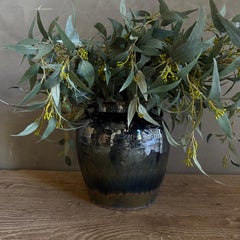 Ceramica smaltata nera