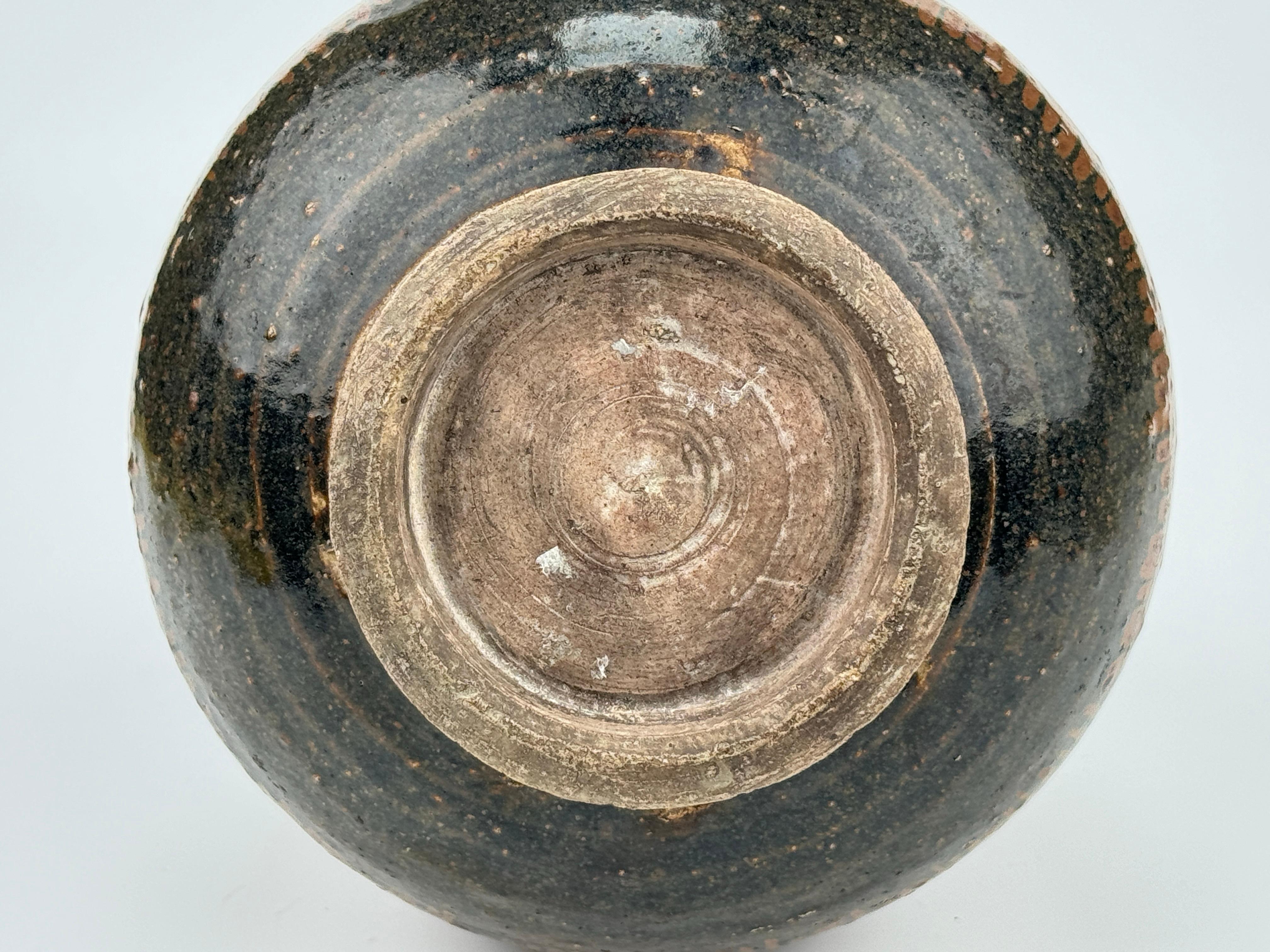 Black-Glazed Russet-Painted Bottle Vase, Northern Song-Jin Dynasty For Sale 3