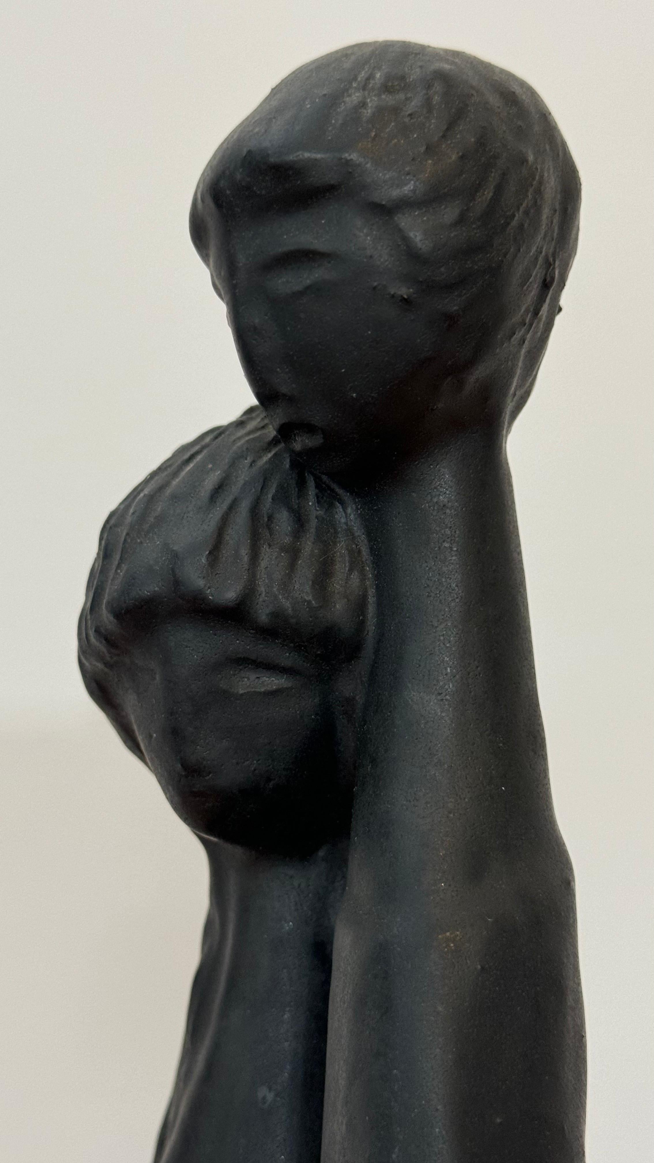 Schwarz glasierte Skulptur aus Keramik von Elie Van Damme, Belgien, 1960er Jahre (Mitte des 20. Jahrhunderts) im Angebot
