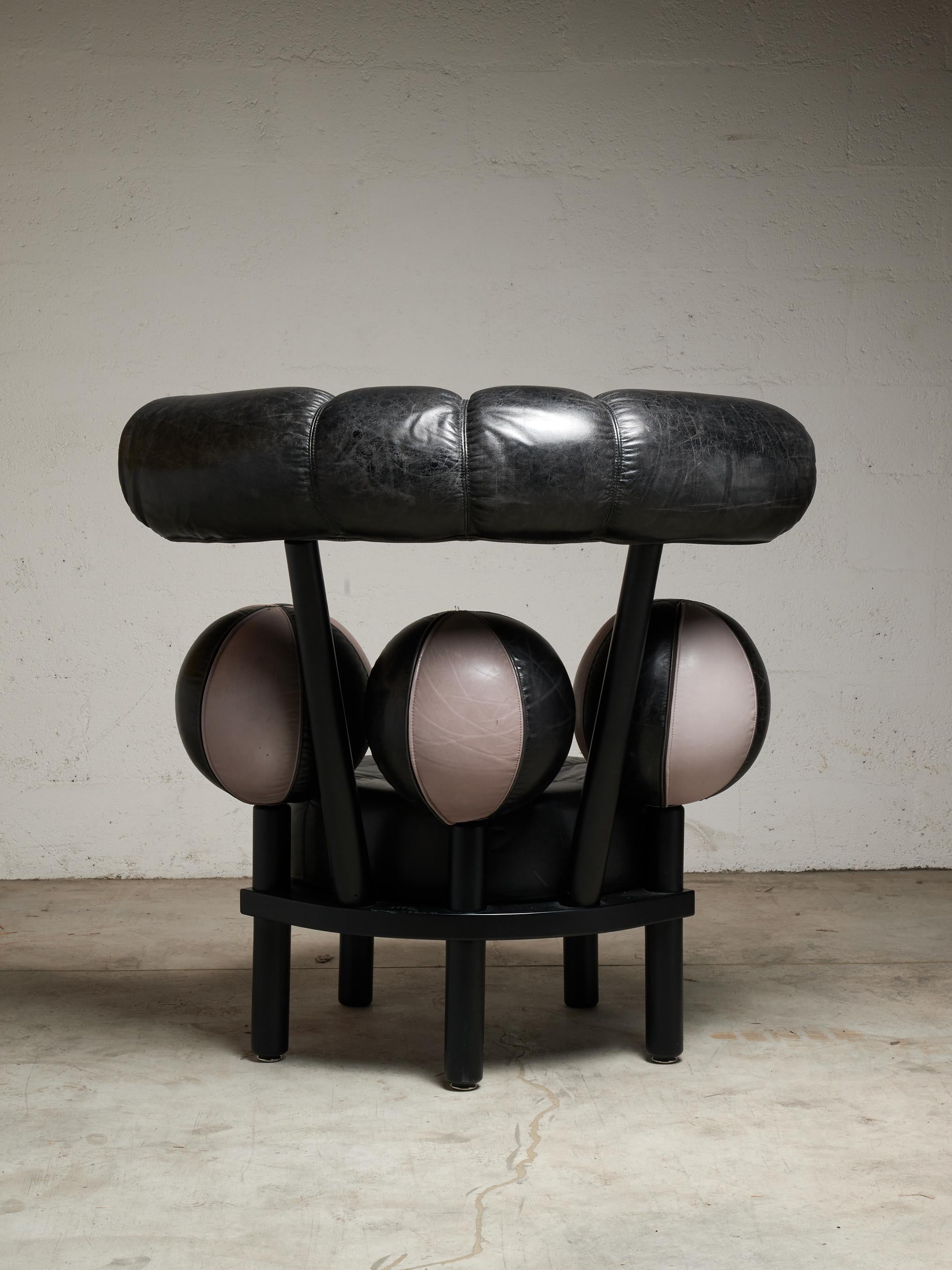 Black Globe lounge chair by Peter Opsvik, Norway, 1980 For Sale at 1stDibs