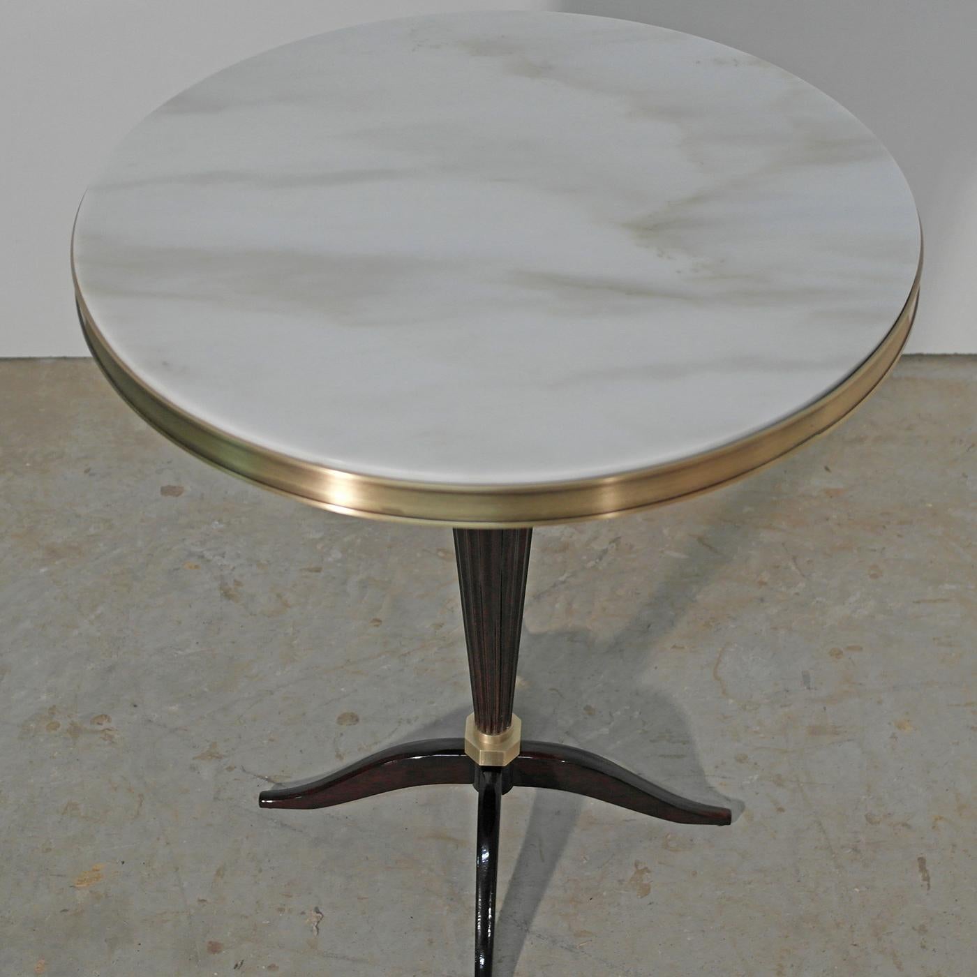 Moderne Table d'appoint ronde Black Gloss en vente