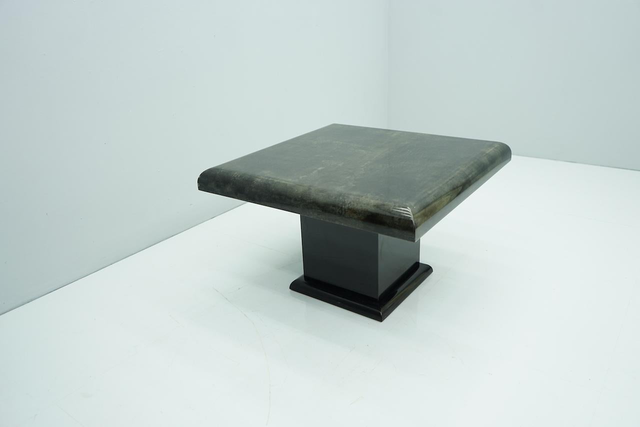 Black Aldo Tura side or coffee table, Italy, 1980s

Very good condition.