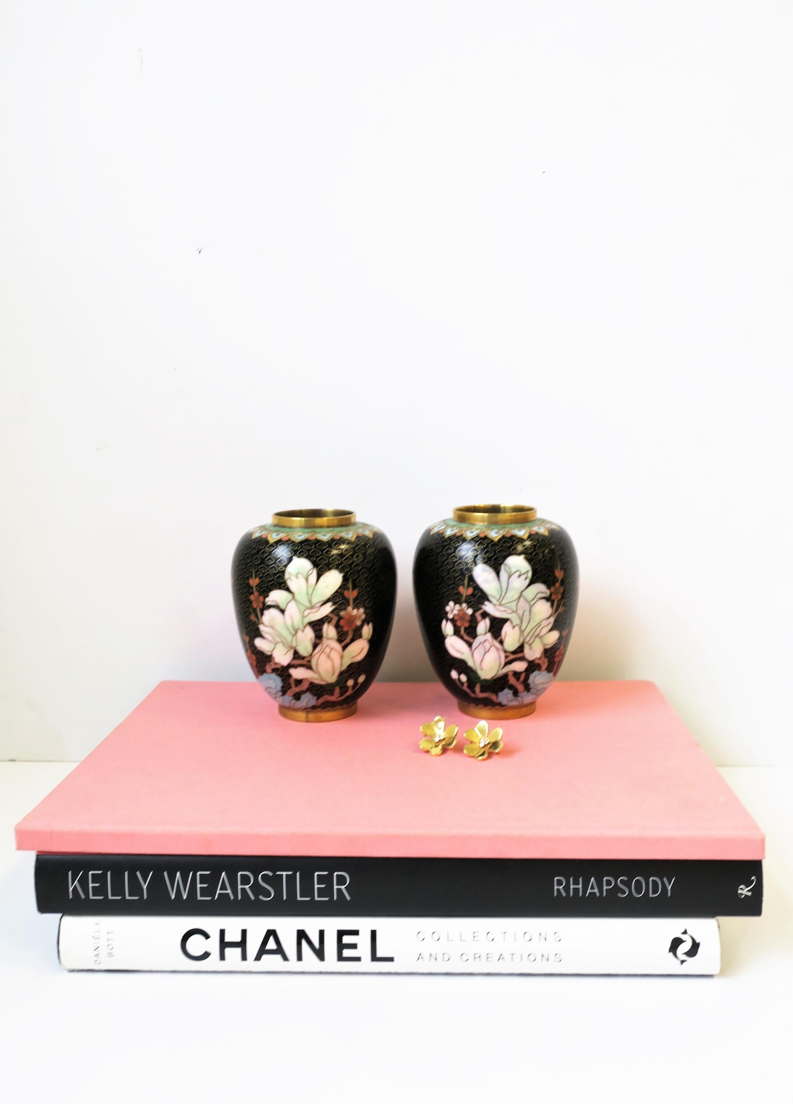 Cloisonné́ Enamel and Brass Flower Vases Black Gold and Pastel Colors, Pair For Sale 7