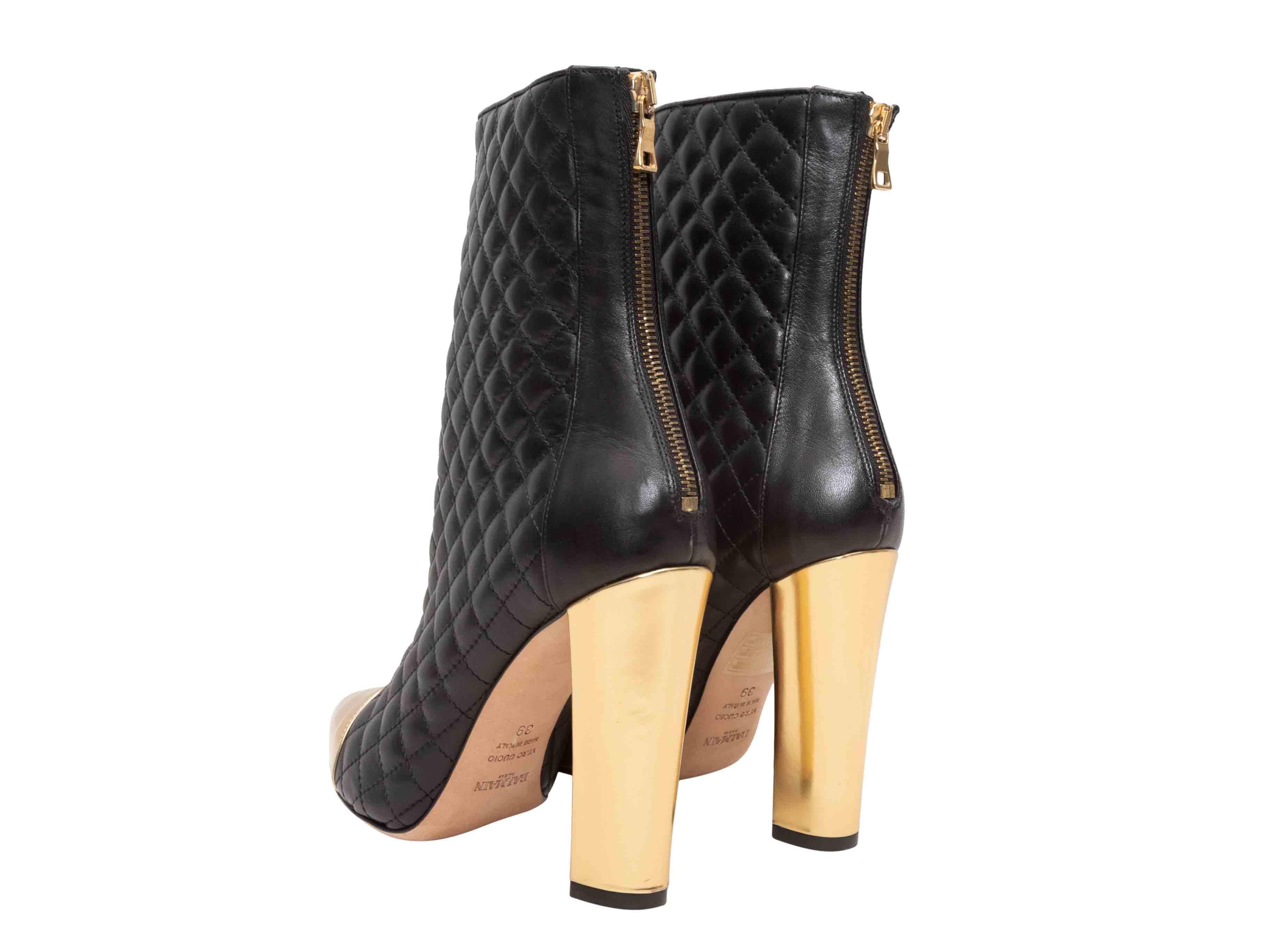 Schwarz & Gold Balmain Gesteppte Cap-Toe Stiefeletten Größe 39 Damen im Angebot