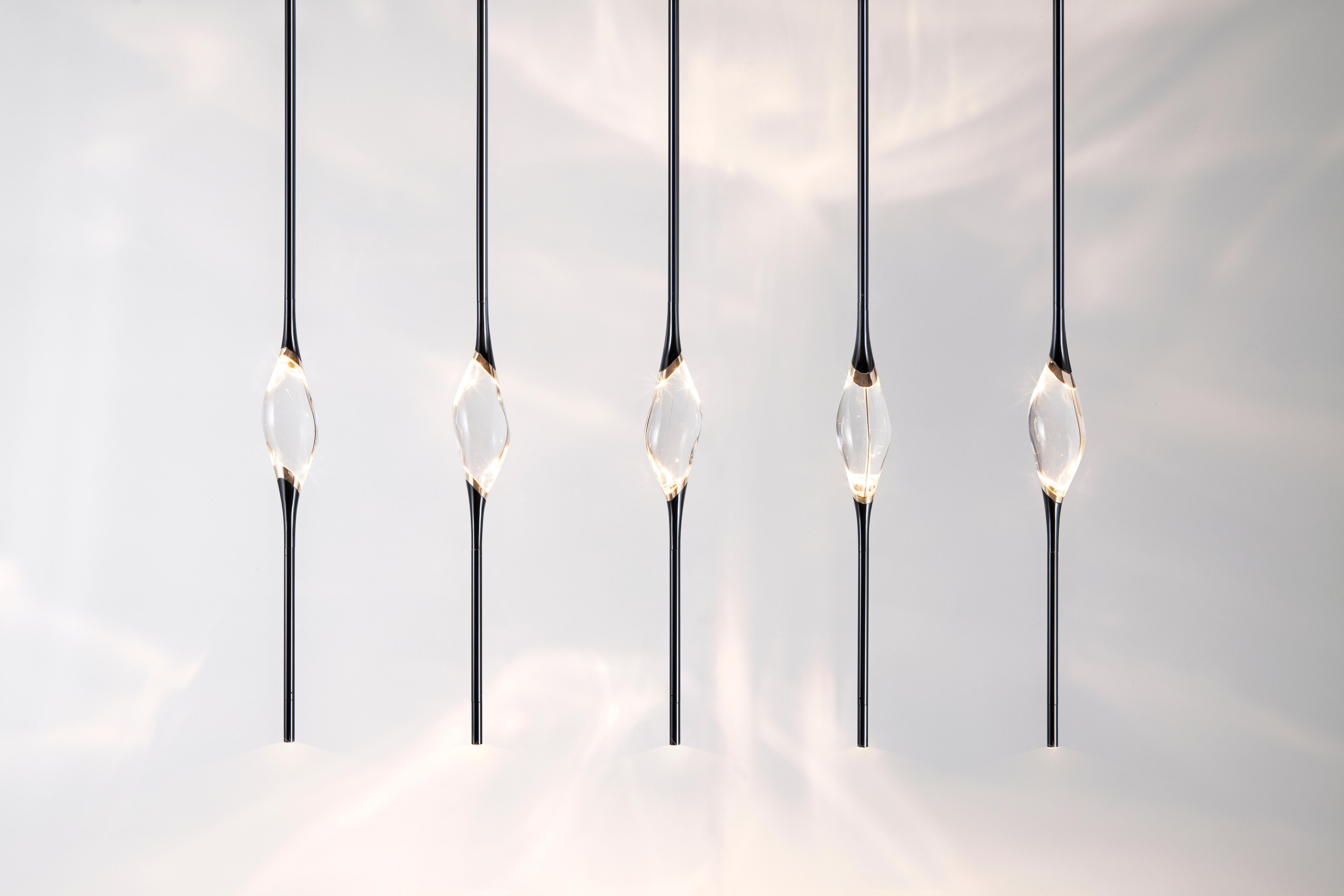 Italiano Lampadario nero + oro Il Pezzo 12 Long di Il Pezzo Mancante in vendita