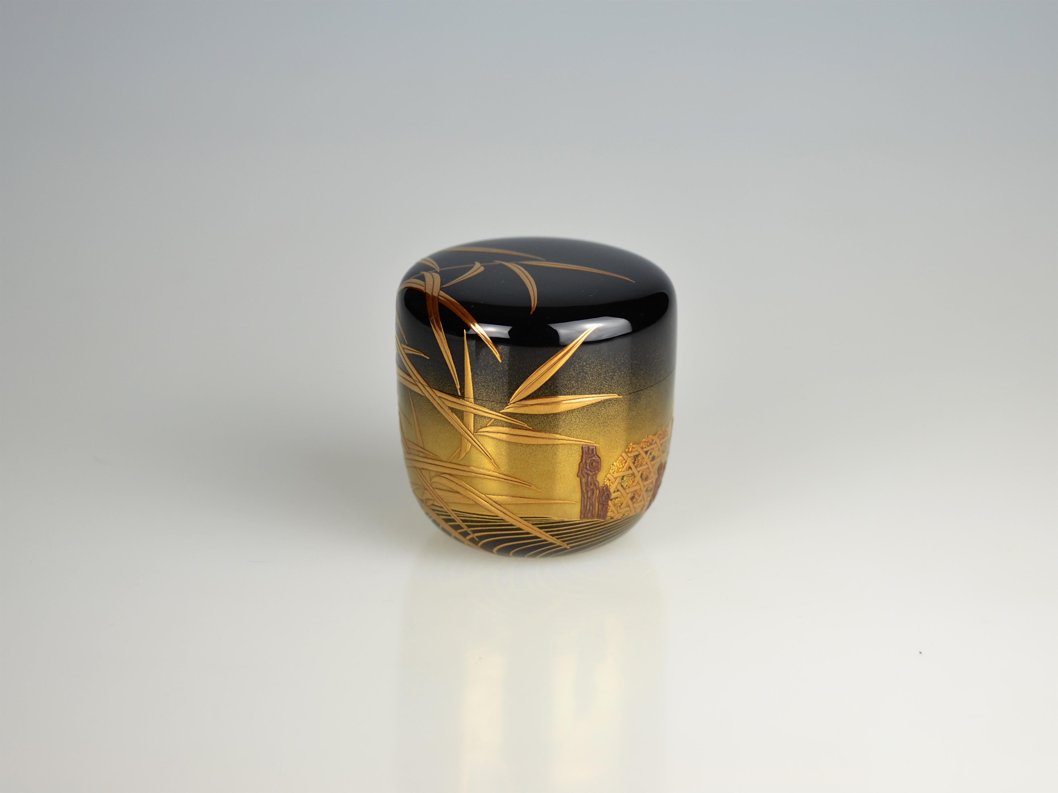 Japanese Black Gold Lacquer Tea Caddy Natsume with River Scene by Kawabata Kinsa V For Sale