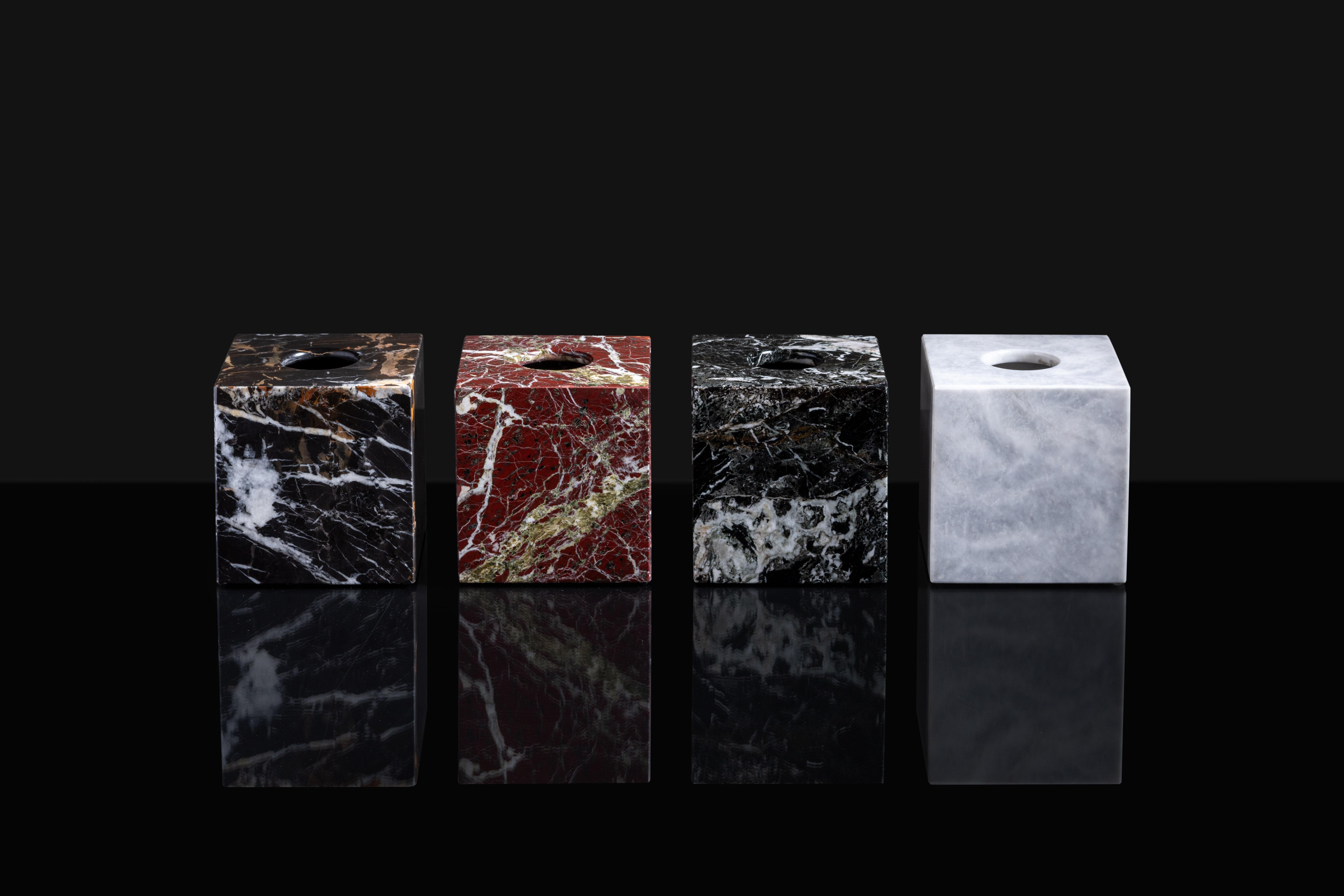 Black & Gold Marble Square Tissue Box In New Condition For Sale In PRAHA 8, CZ