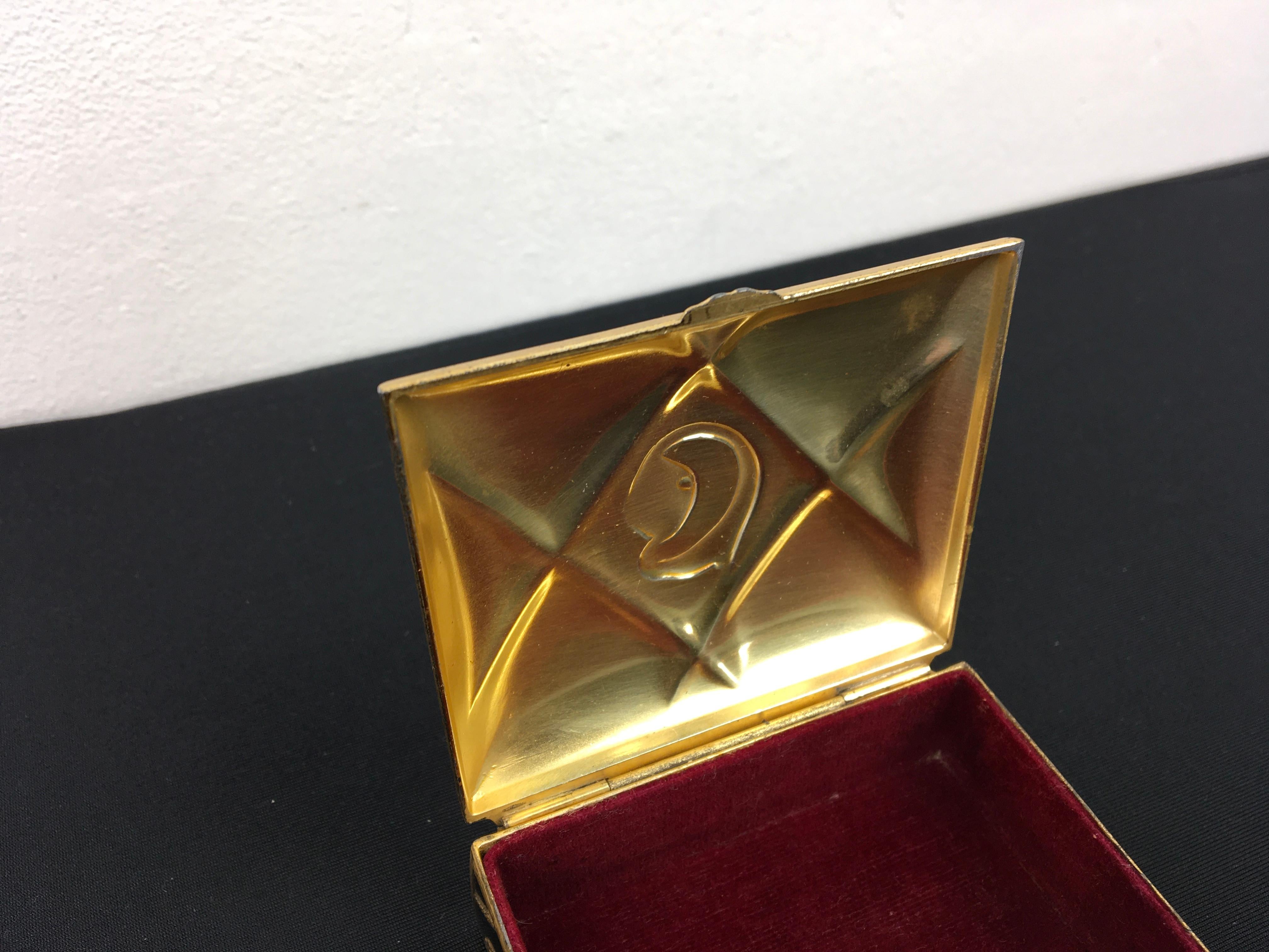 Black Gold Metal Jewelry Box or Trinket Box with Roses For Sale 3