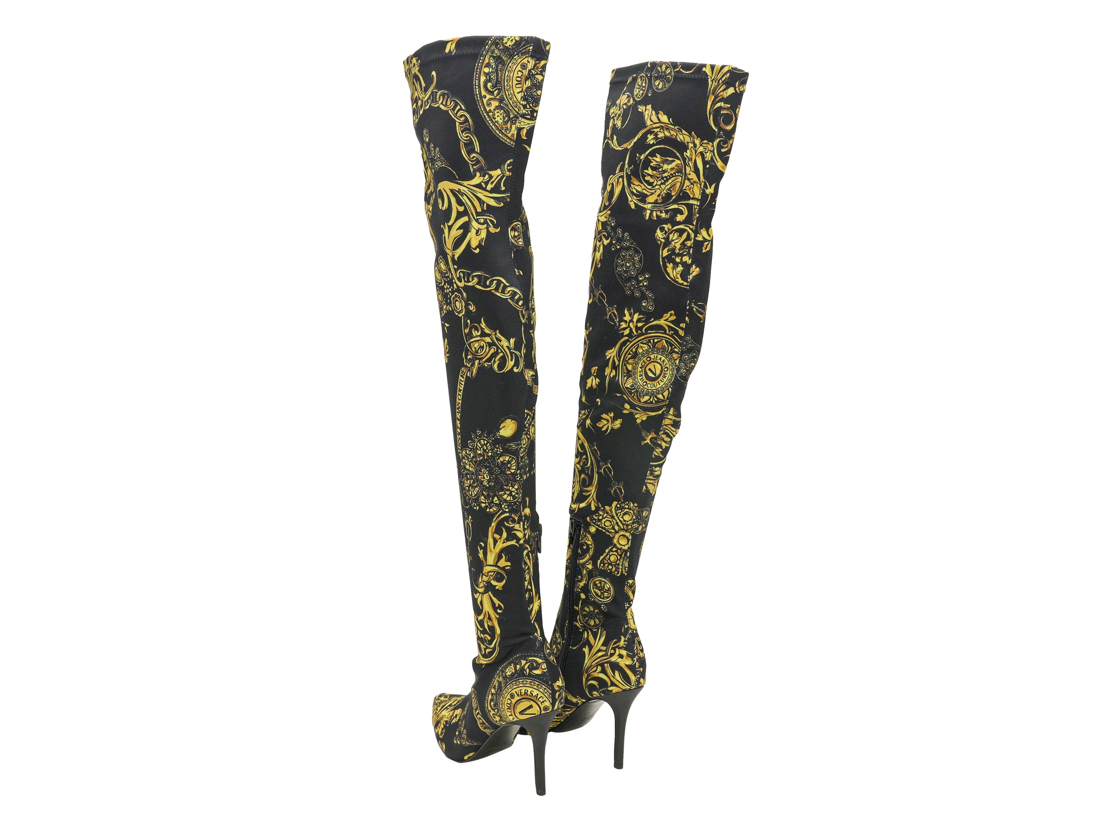 Bottes à bout pointu à genou noir et or Versace Jeans Couture Taille 36 Bon état - En vente à New York, NY