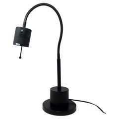 Schwarze Schwanenhals-Schreibtischlampe von Tensor