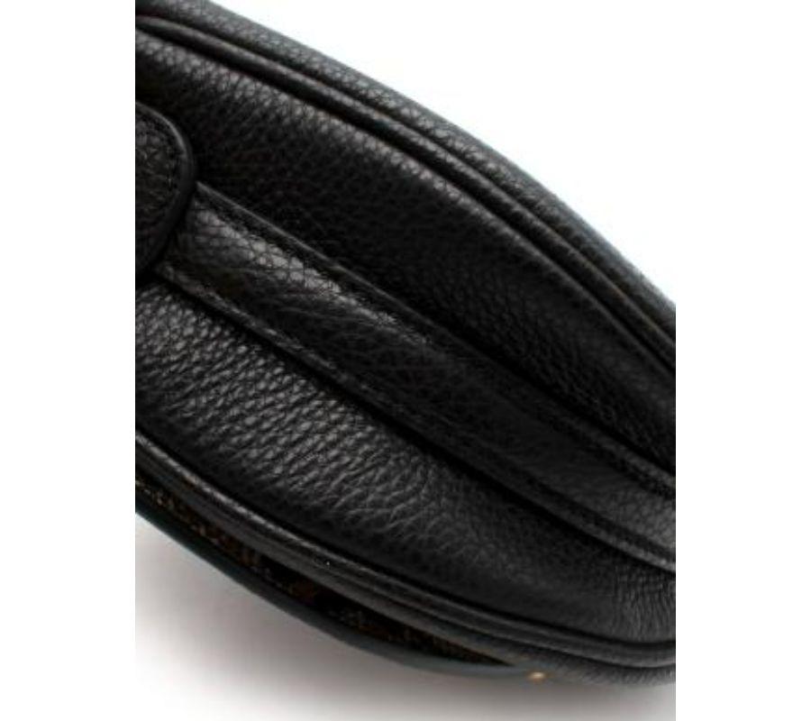Women's Salvatore Ferragamo Black Grained Leather Gancini Saddle Bag For Sale
