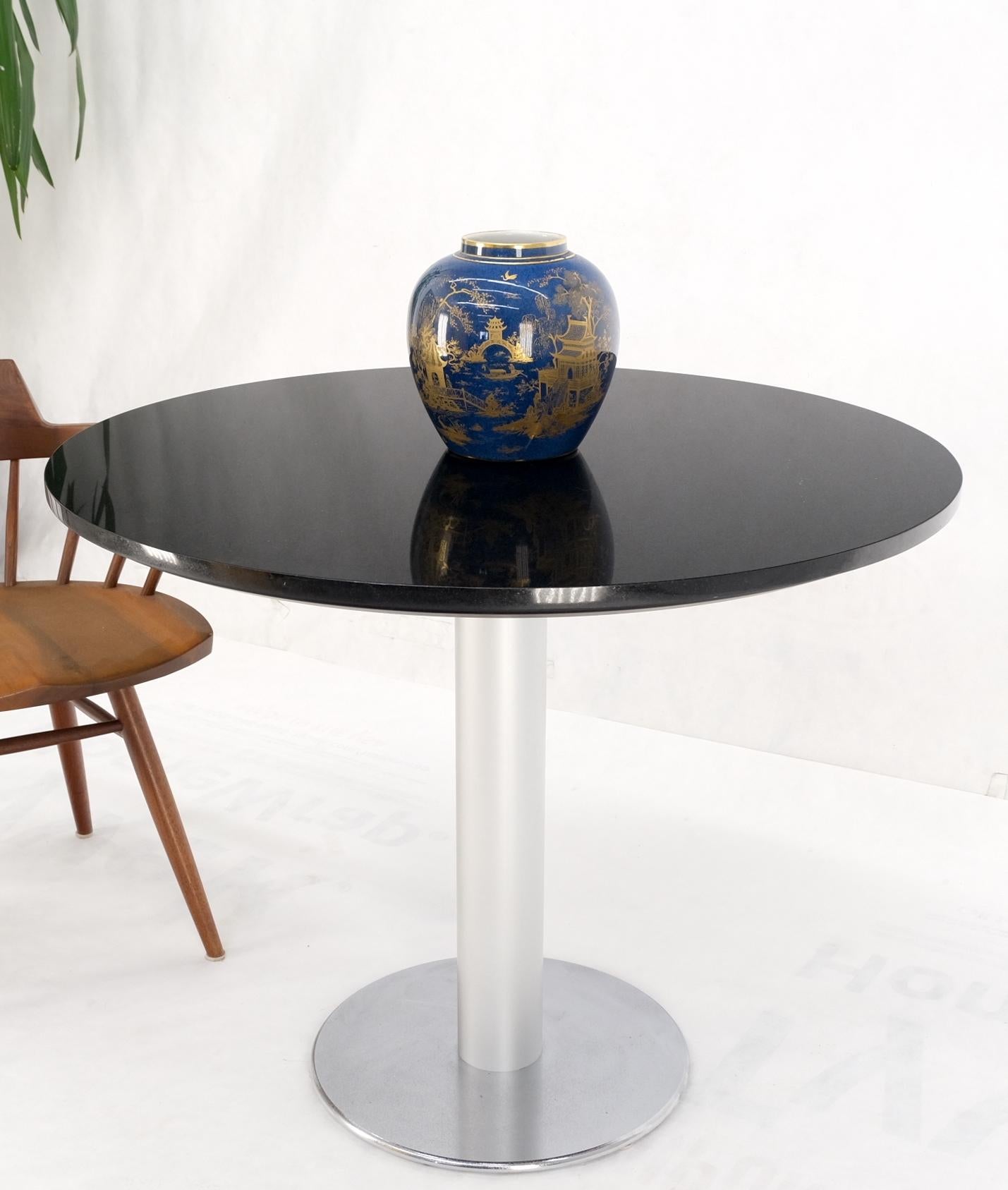 Black Granite Top Crome Pedestal Base Round Dining Table Mid Century Modern MINT For Sale 6