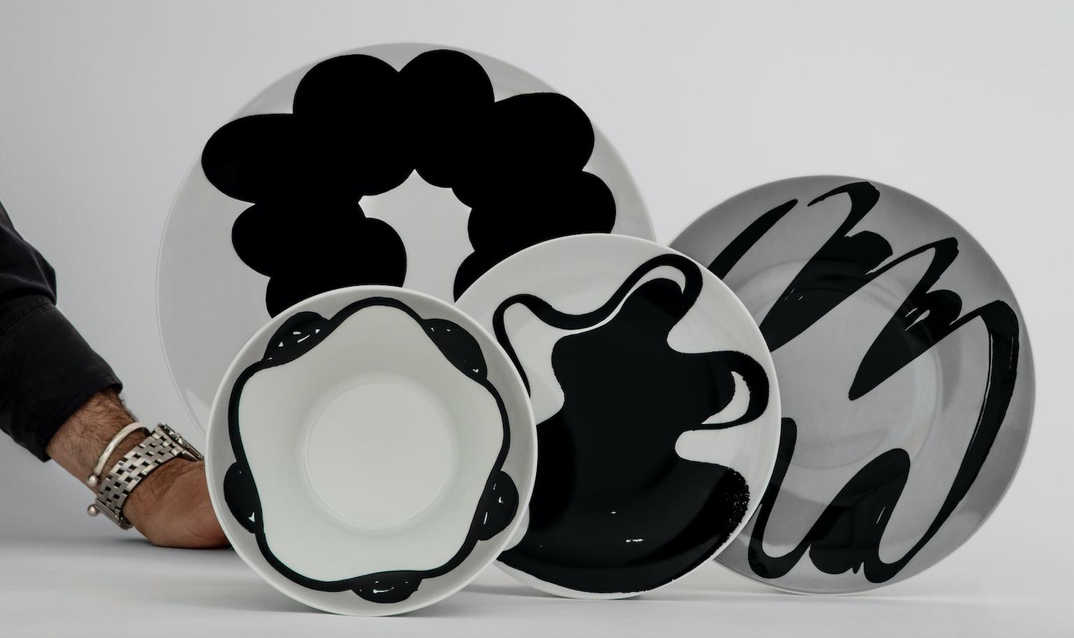 Black Gray French Limoges 4-Piece Porcelain Dinner Setting, Plates and Bowl For Sale 4