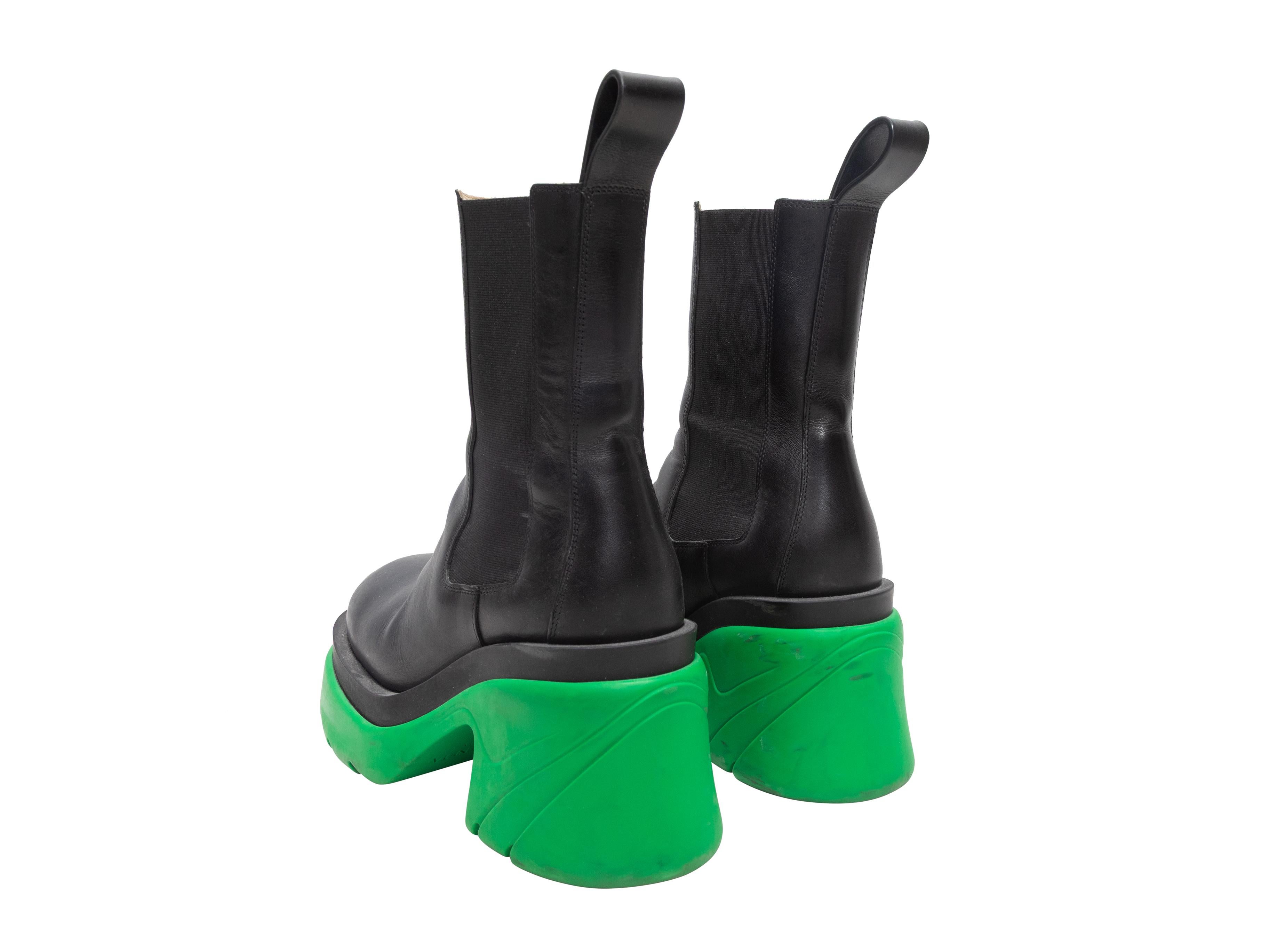 Greene & Greene Bottega Veneta Stivali con tacco a metà polpaccio misura 39,5 In condizioni buone in vendita a New York, NY