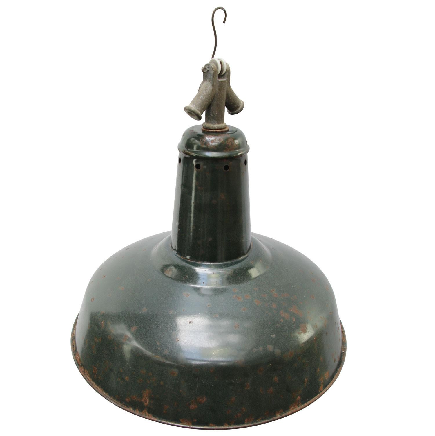 Factory hanging light
black green enamel, white interior

Weight: 1.50 kg / 3.3 lb

Priced per individual item. All lamps have been made suitable by international standards for incandescent light bulbs, energy-efficient and LED bulbs. E26/E27