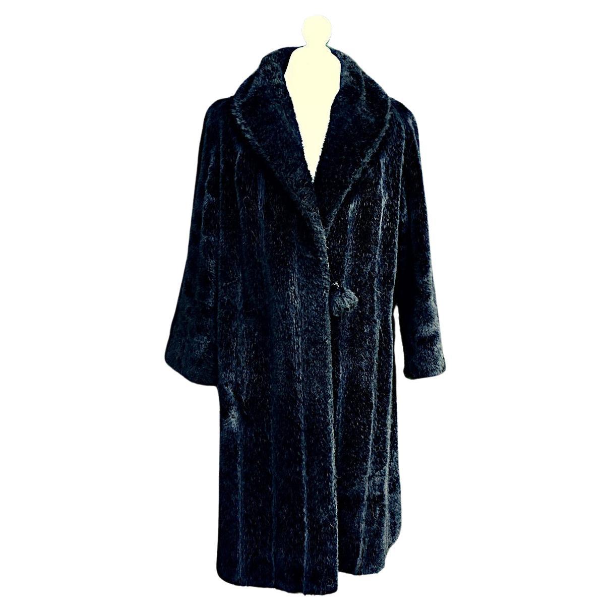 Black Grevelour Princesse Shawl Collar Faux Fur Luxury Coat circa 1960s For Sale