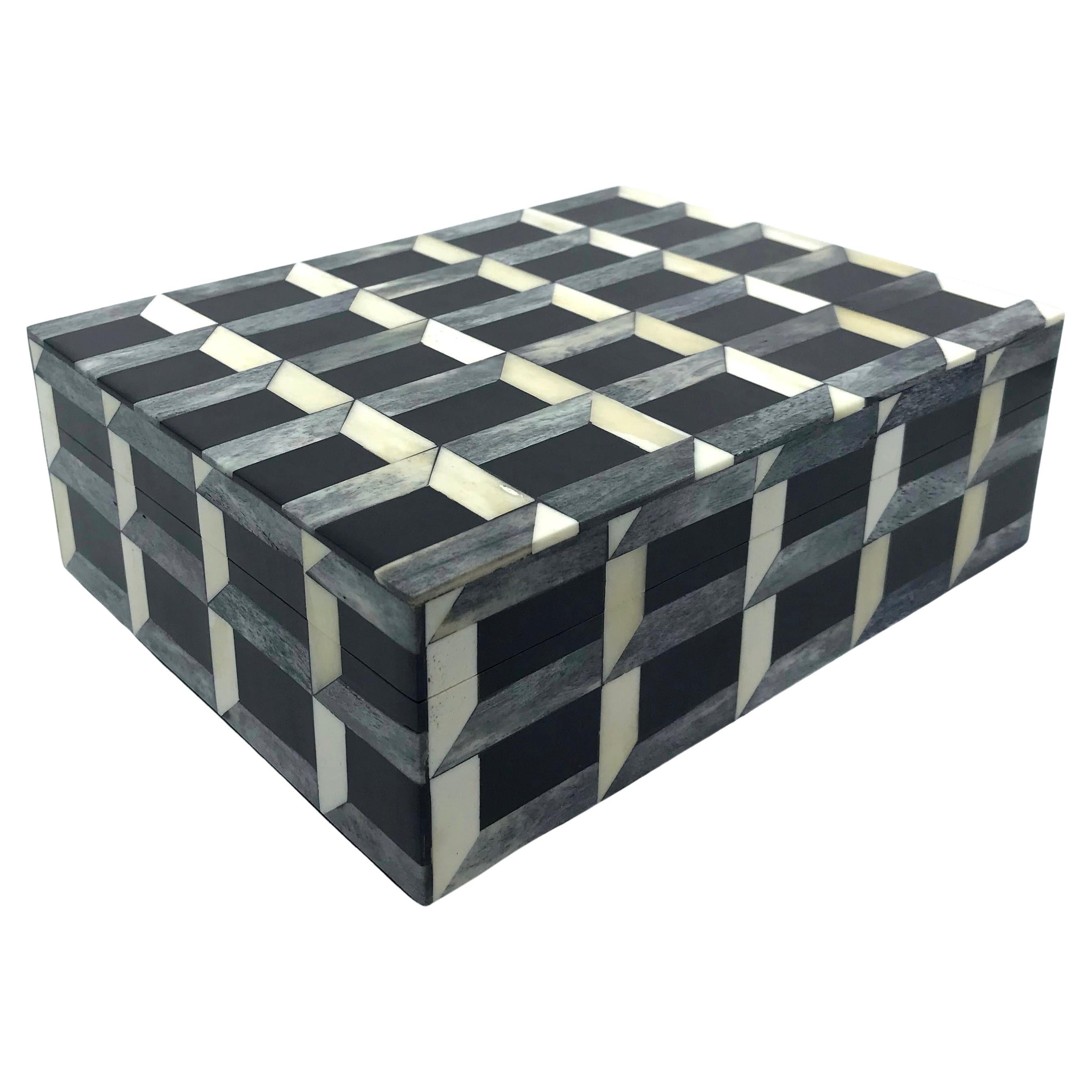 Black, Grey and Cream Horn and Bone Geometric Inlay Box For Sale