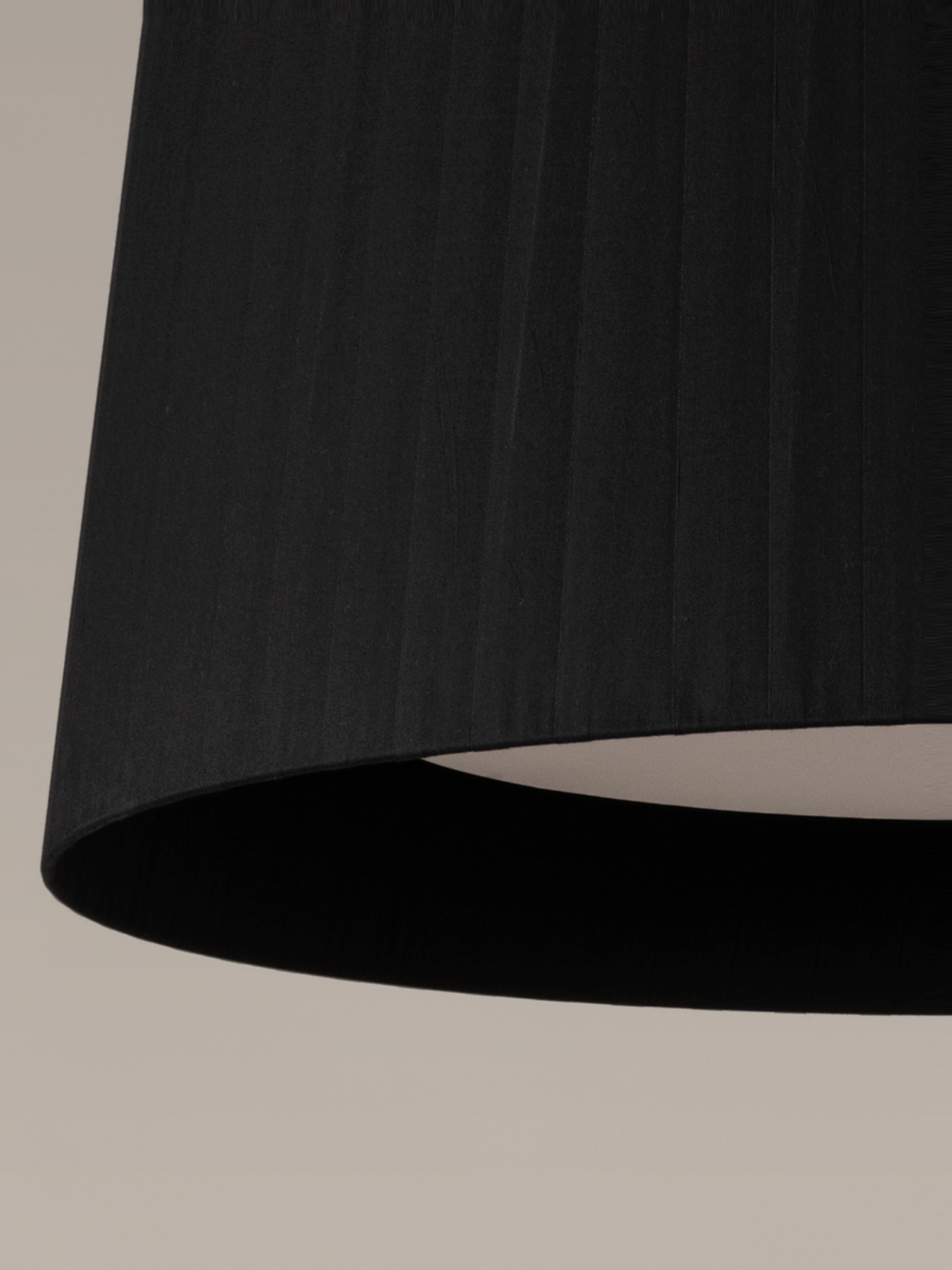 Modern Black GT1500 Pendant Lamp by Santa & Cole For Sale