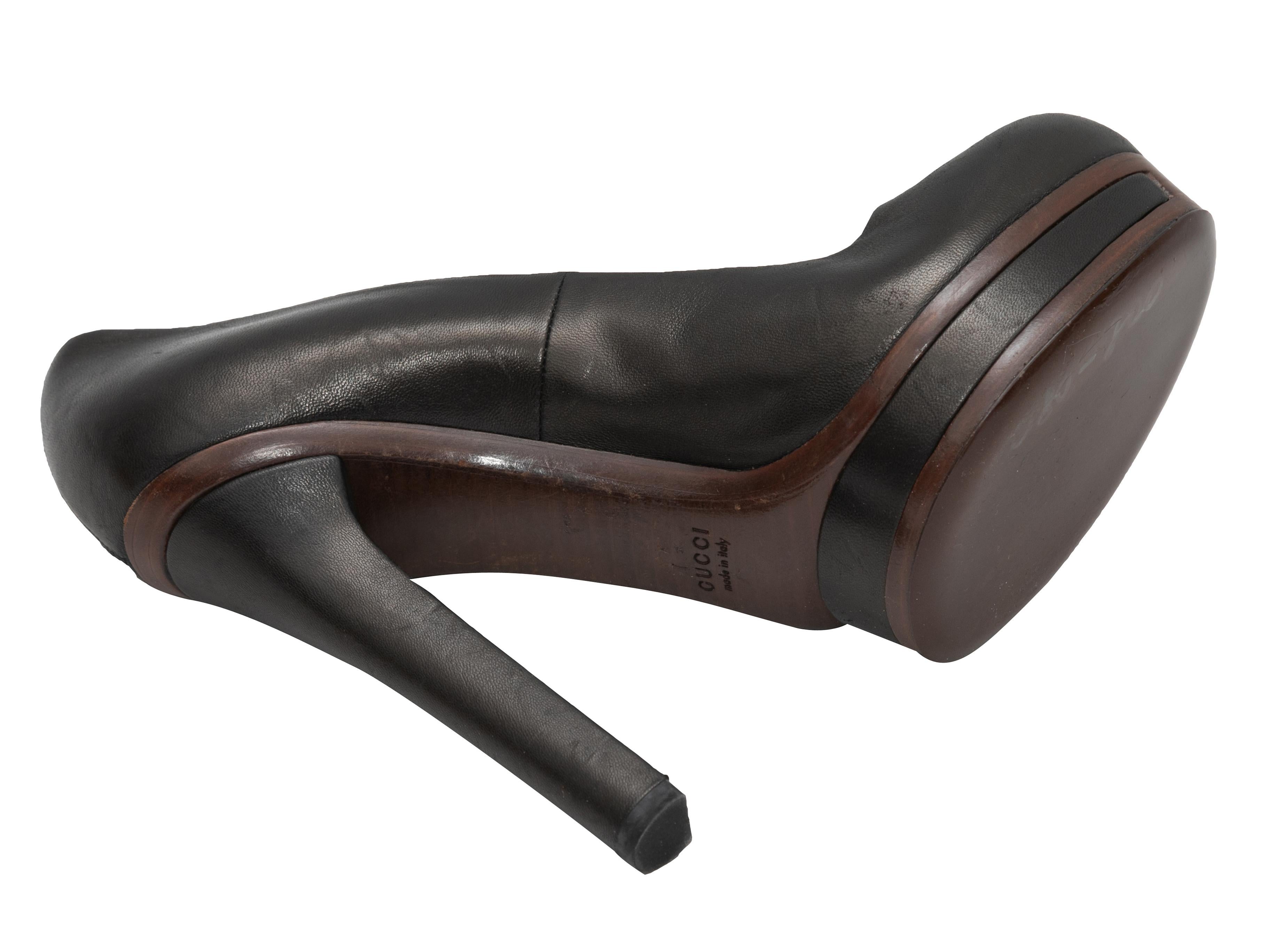 Escarpins à plateforme en cuir noir de Gucci Taille 38.5 Excellent état - En vente à New York, NY