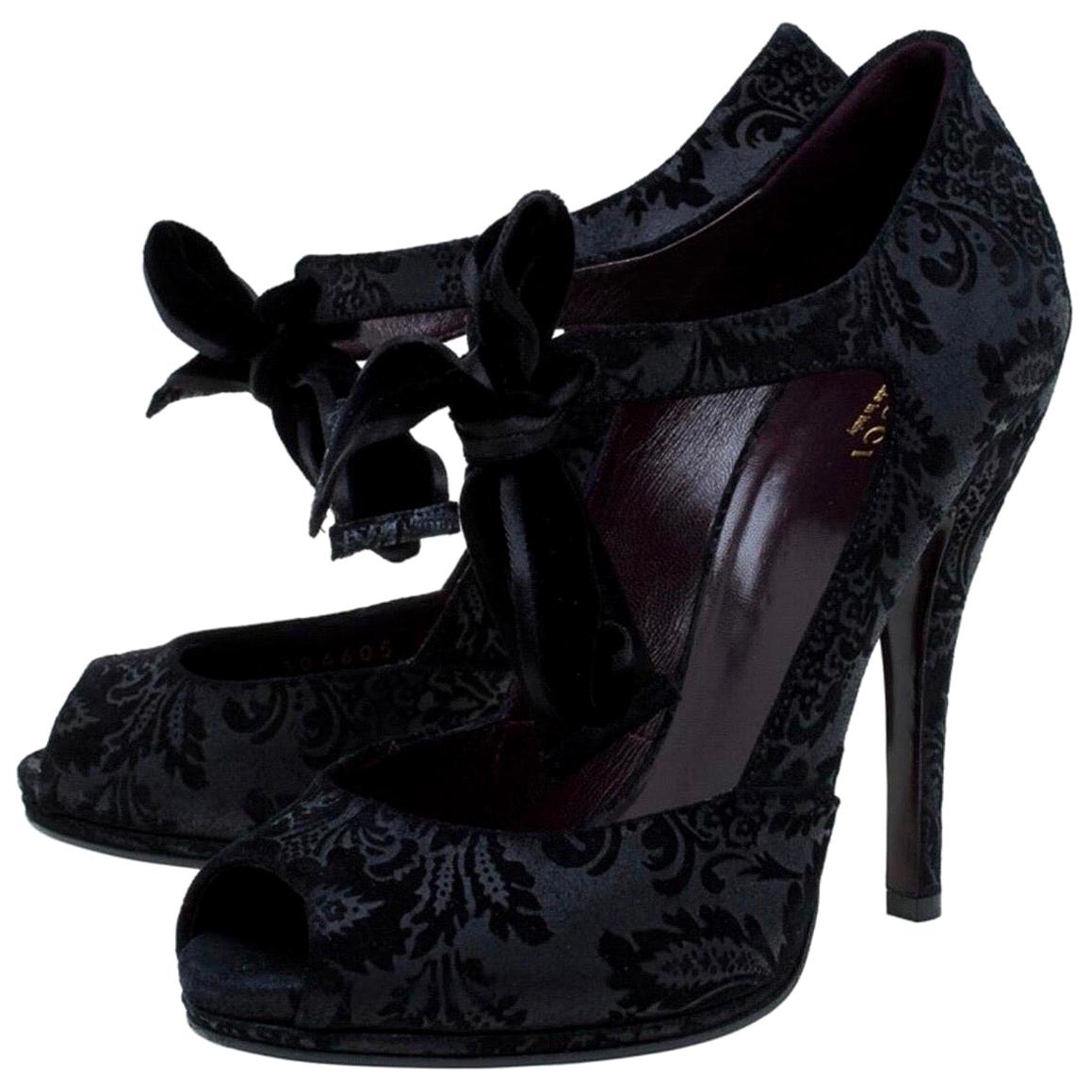 NEW Black Gucci Suede Brocade Pineapple High Heel Sandals Pumps Velvet Bowtie 38 For Sale