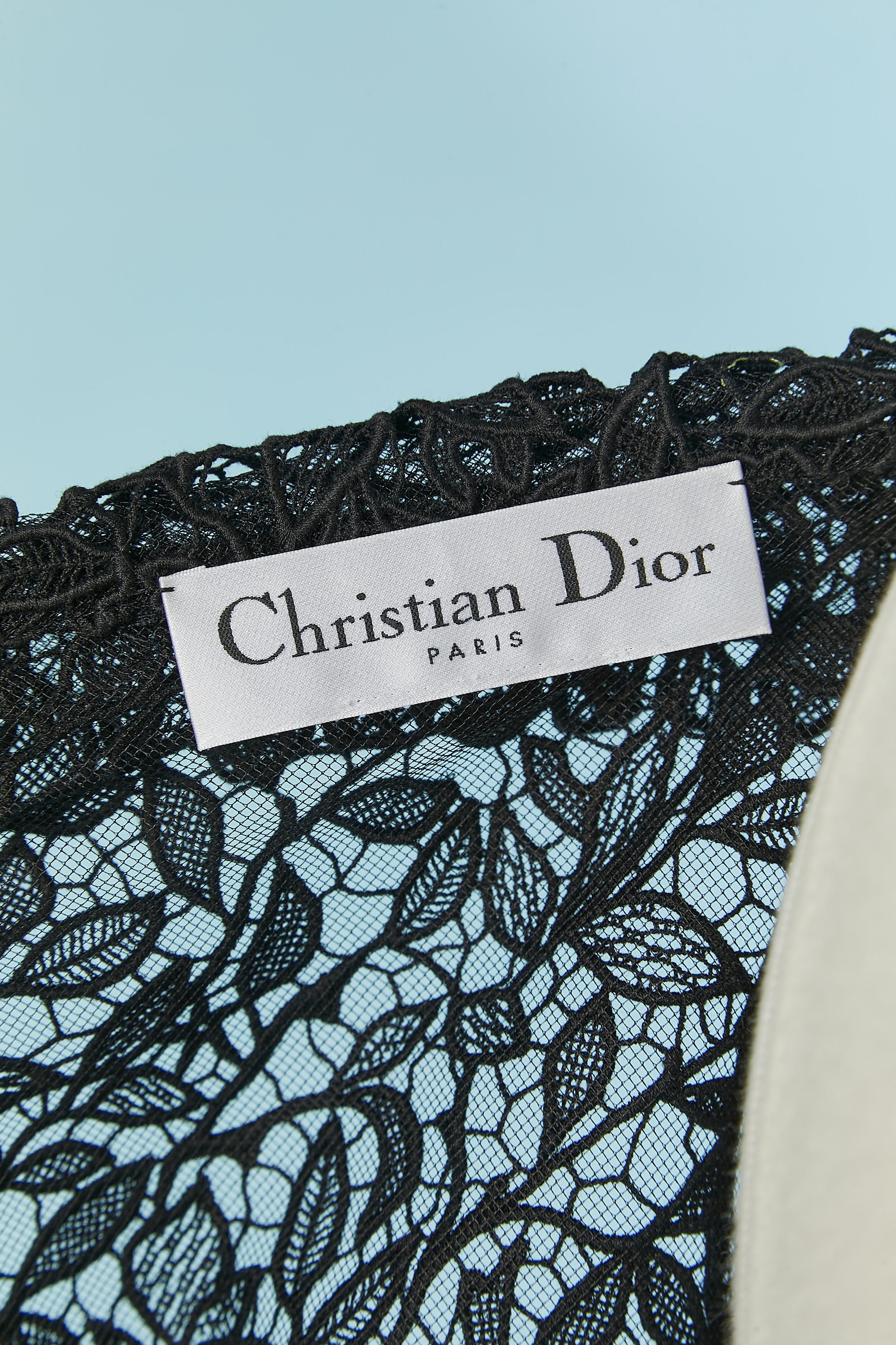 Completo giacca e gonna in guipure nero con applicazioni floreali CHRISTIAN DIOR in vendita 6