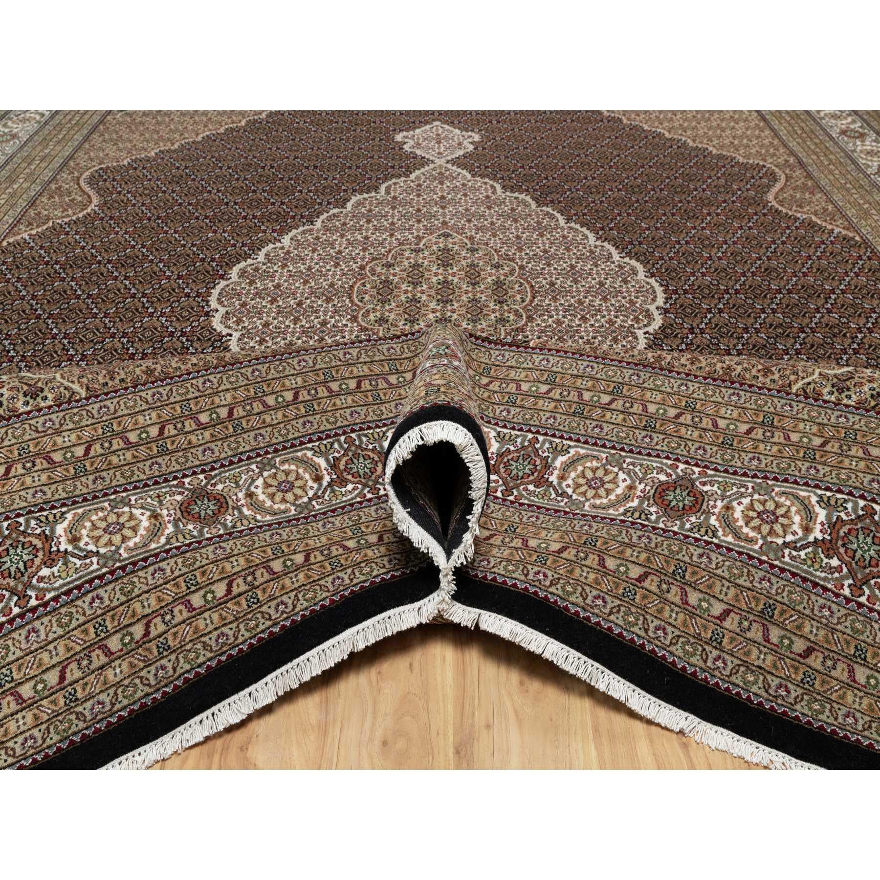 Schwarzer handgeknüpfter Tabriz Mahi mit Fish Design Hand Knüpfteppich 11'8