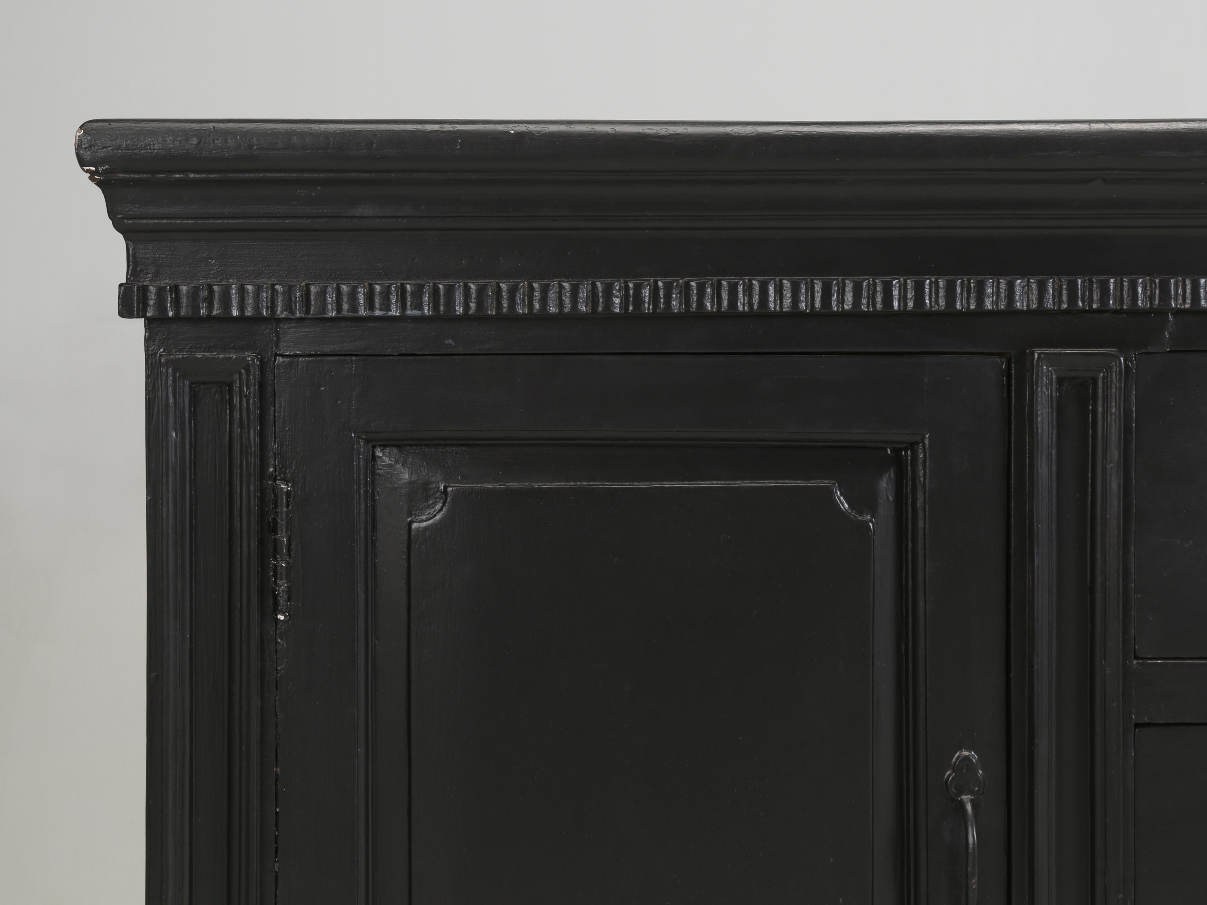 Black hand-painted Buffet or Sideboard probably made in Asia Well Constructed In Good Condition For Sale In Chicago, IL