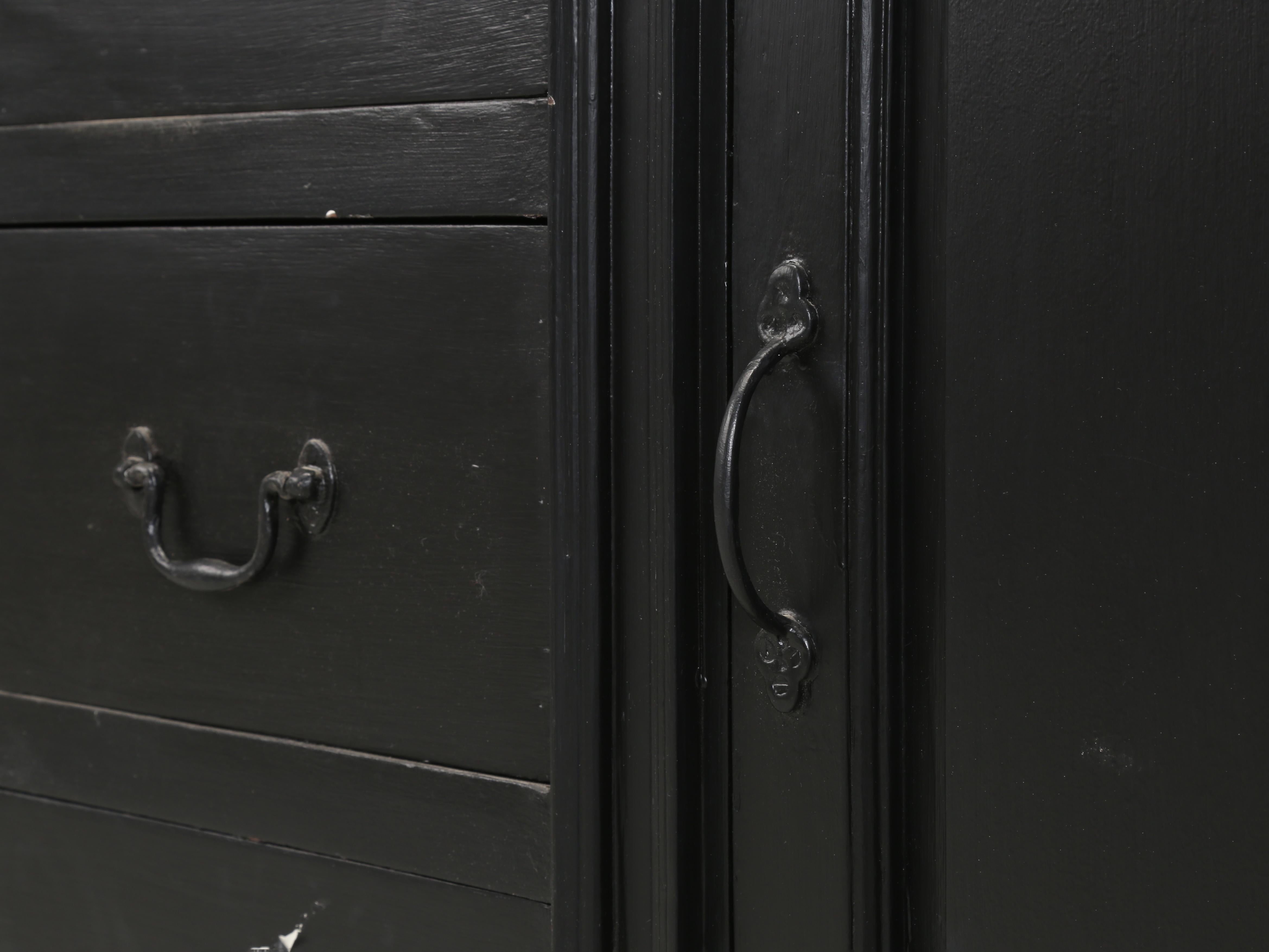 Late 20th Century Black hand-painted Buffet or Sideboard probably made in Asia Well Constructed For Sale