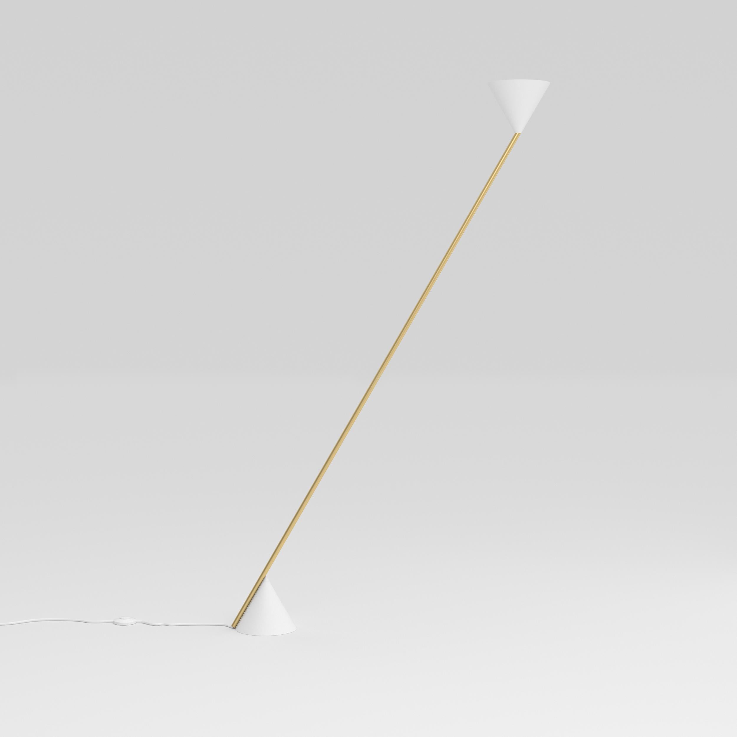 Lampada da pavimento Black Hat, Cone Up, di Atelier A In condizioni Nuovo in vendita a Geneve, CH