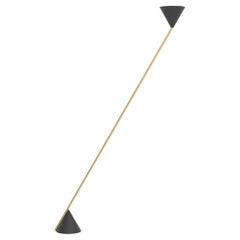 Lampadaire Black Hat, Cone Up de l'Atelier Areti