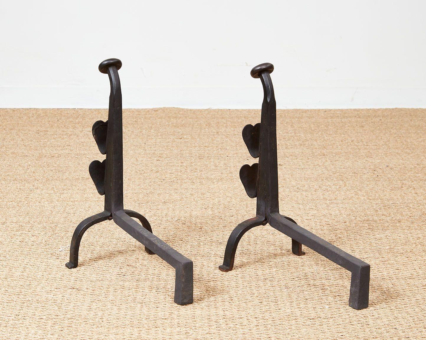 Schwarzes Herz Andirons im Angebot 5