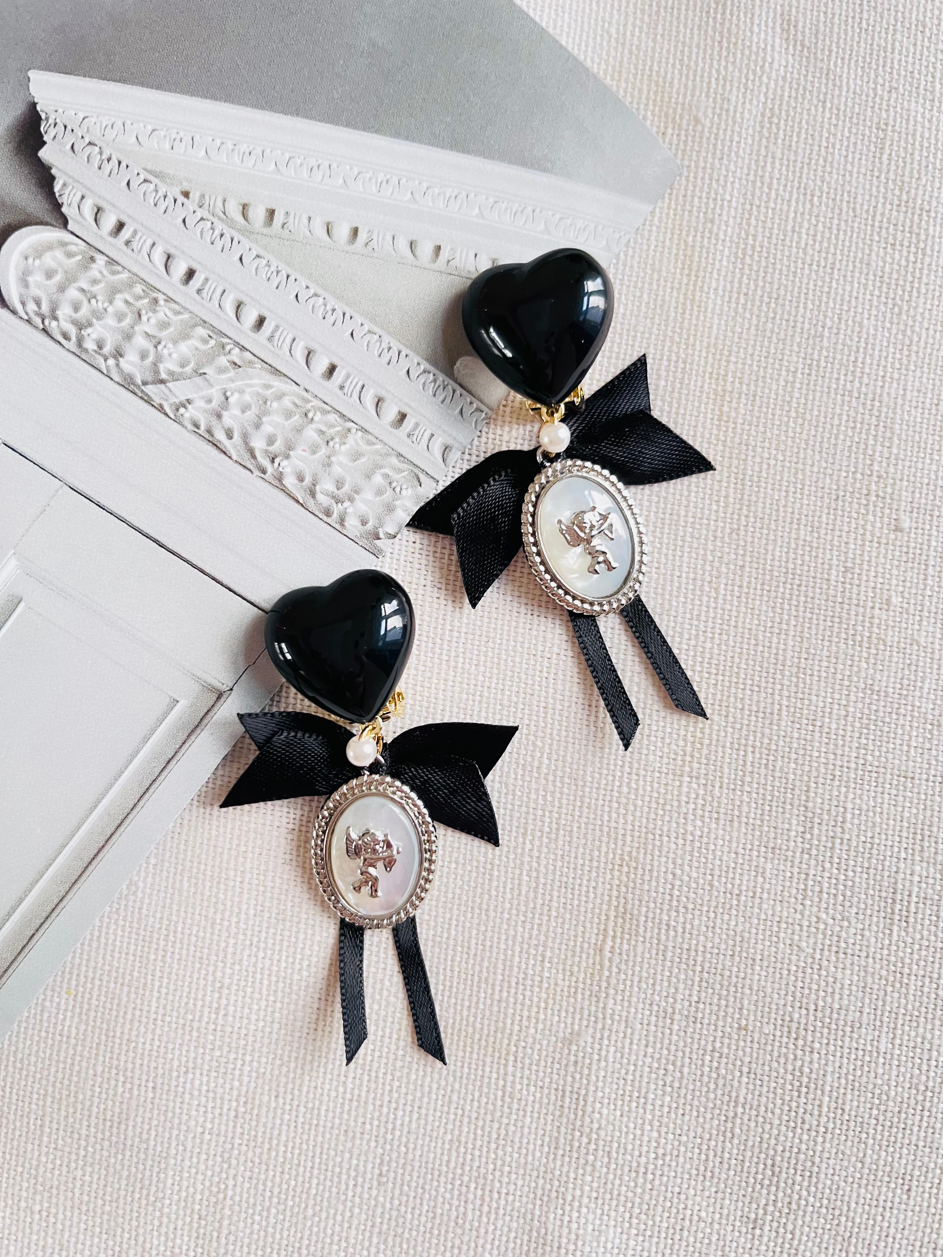 Art Deco Black Heart Love Bow Silver Cupid Angel Moonstone Retro Drop Clip On Earrings For Sale