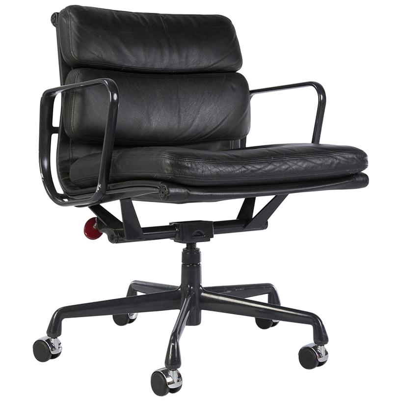 Black Herman Miller Original Eames EA435 ‘Soft Pad’ Desk Aluminum Chair