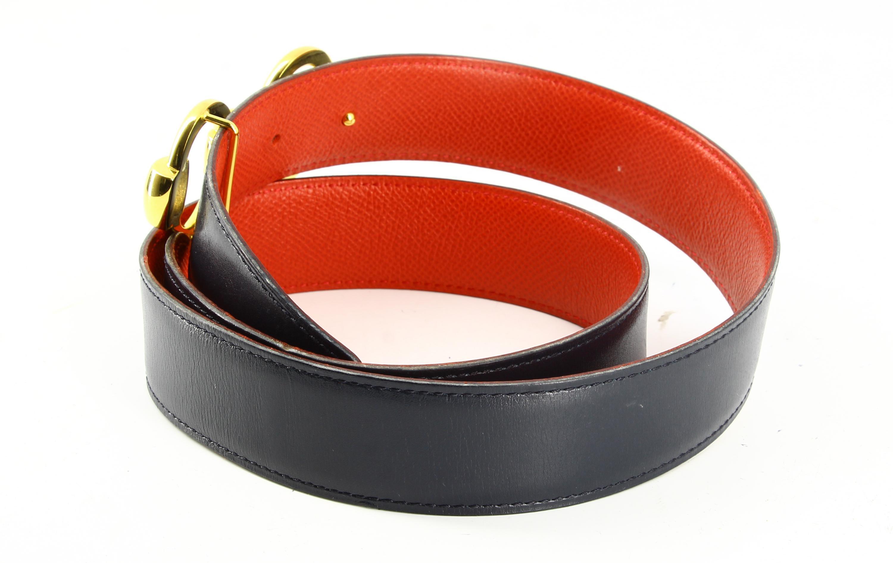 

Black Hermes Leather Belt

- Good condition, has slight traces of wear that appeared with time.
- Hermes black leather belt.
- Golden buckles can be changed.
- Red leather back.
- Size : 75
- Packaging : Opulence luxury vintage dust bag

   