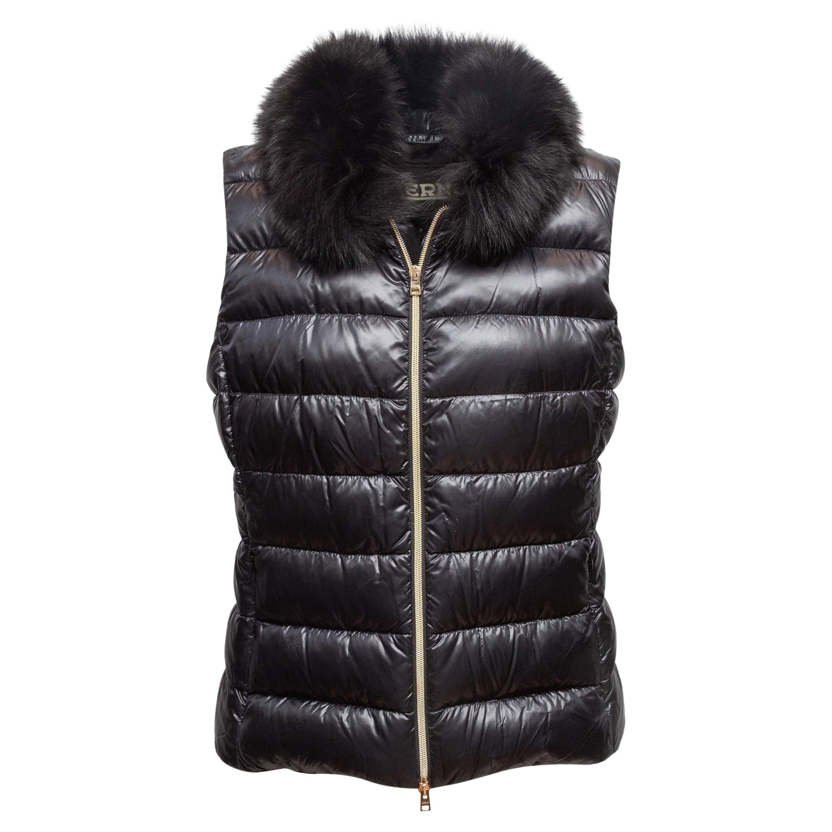 Black Herno Fur-Trimmed Down Puffer Vest Size IT 46 For Sale