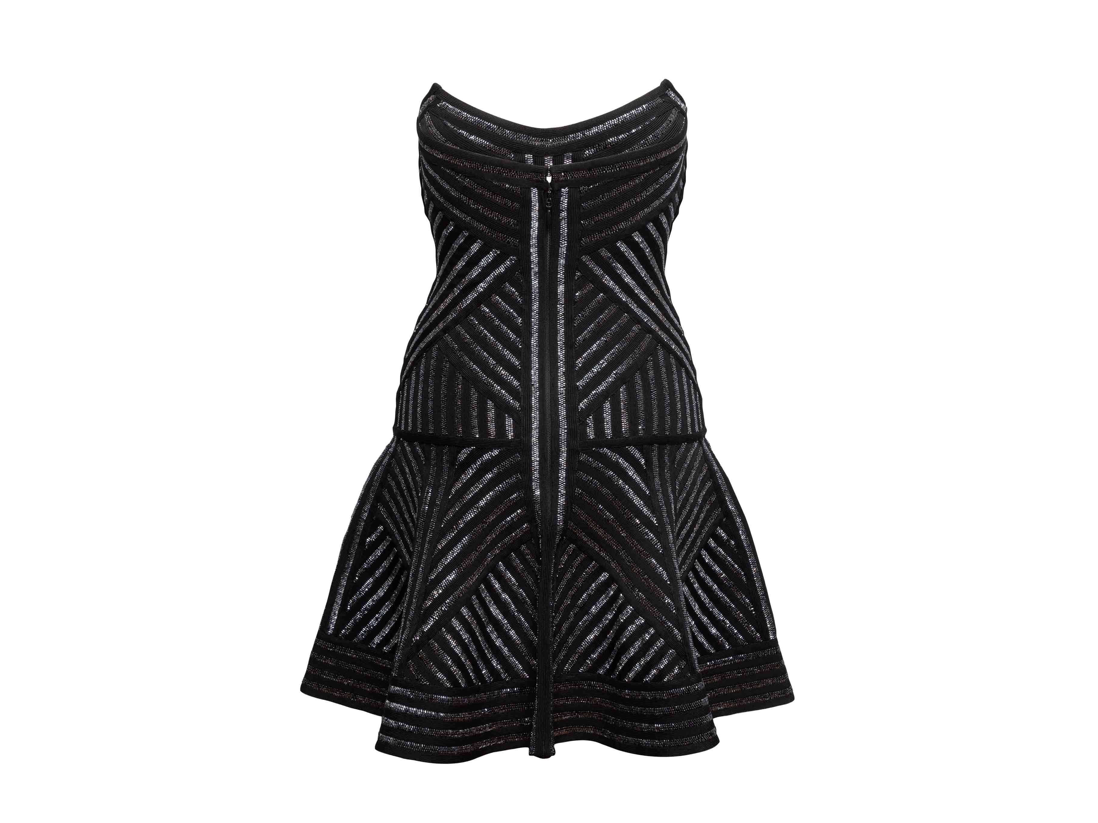 Schwarzes Herve Leger trägerloses, perlenbesetztes Minikleid Größe US XS Damen im Angebot